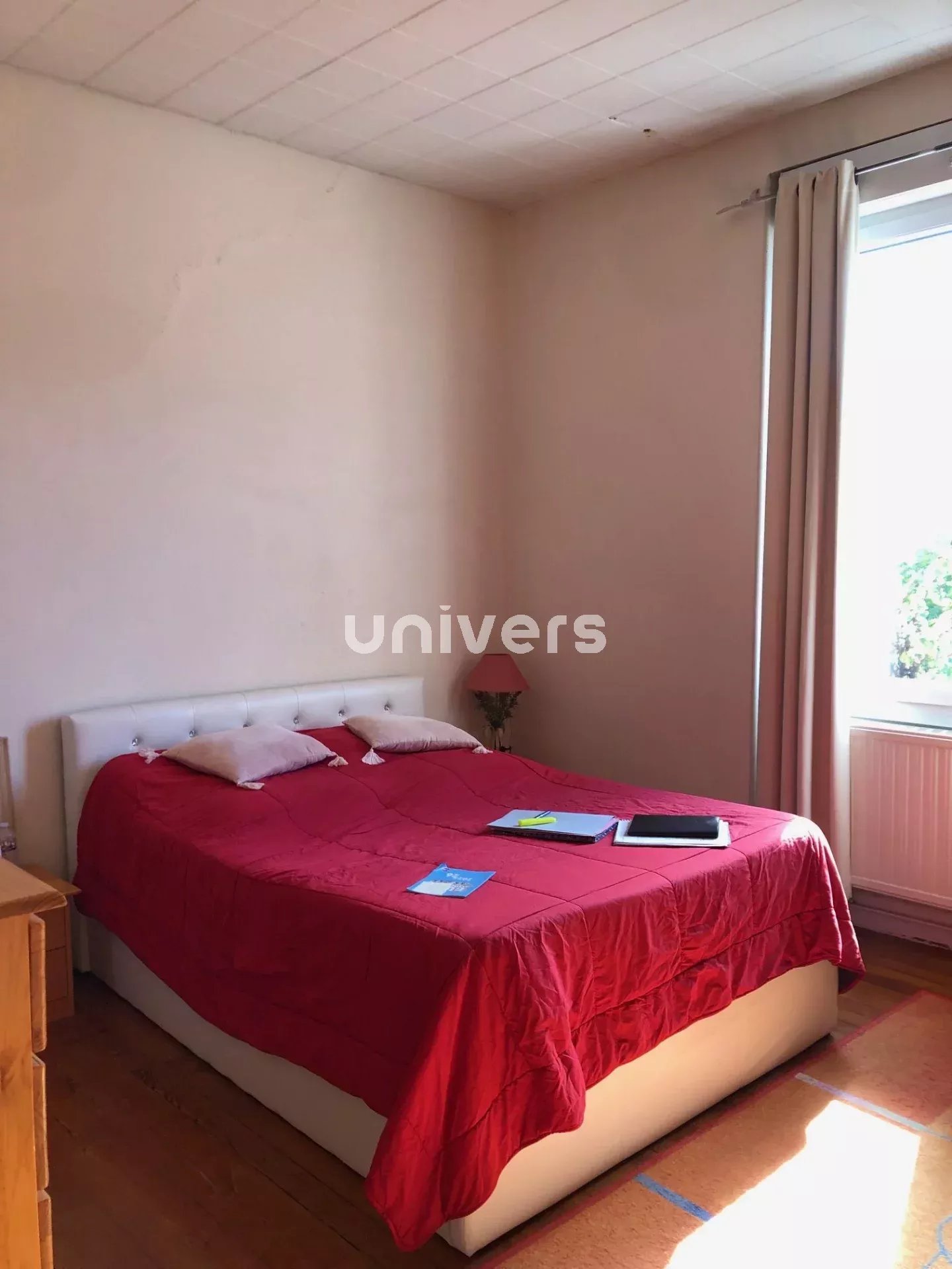 IMMEUBLE 192M2 avec 3 appartements