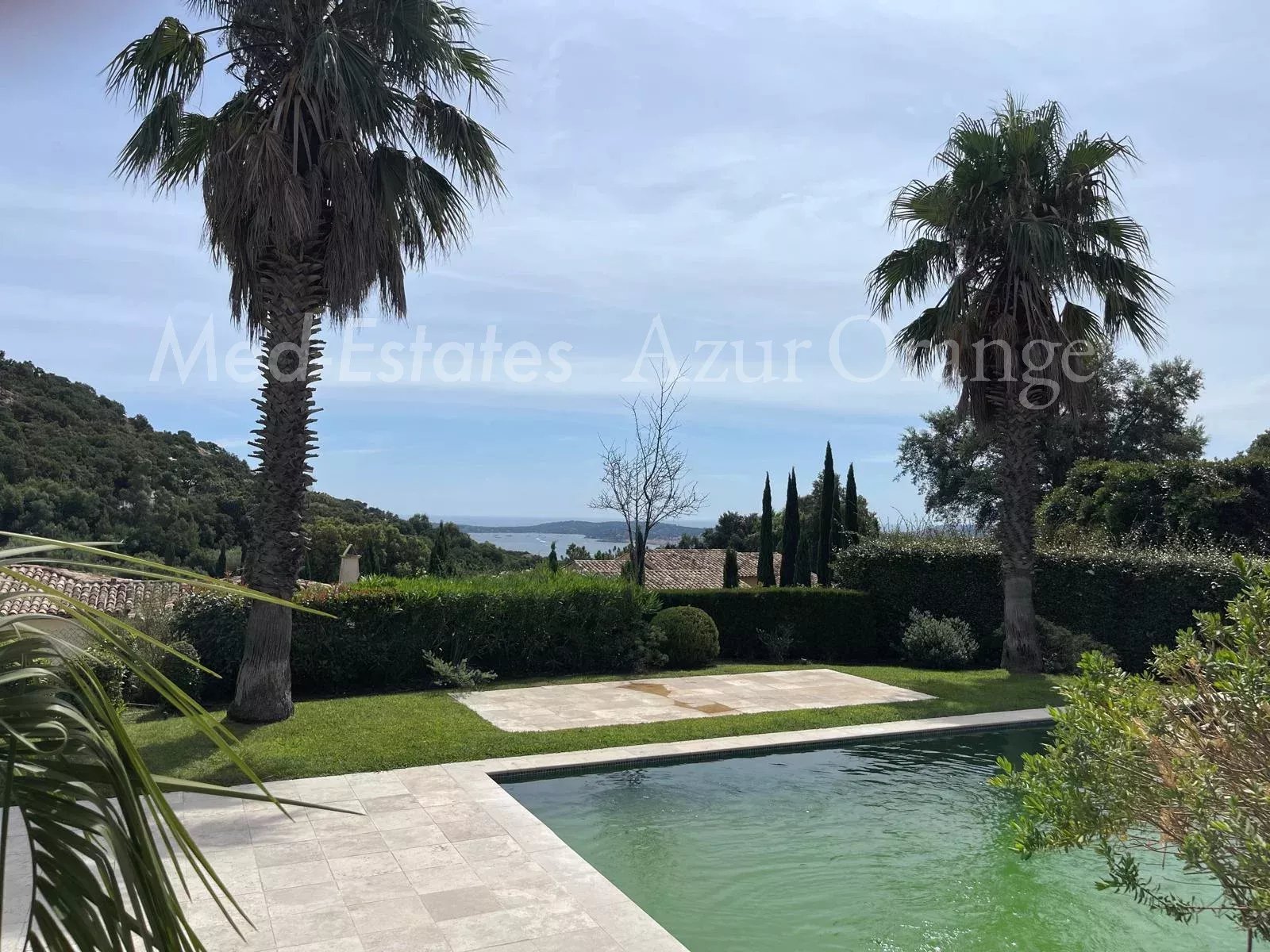 Provençaalse villa met prachtig zeezicht