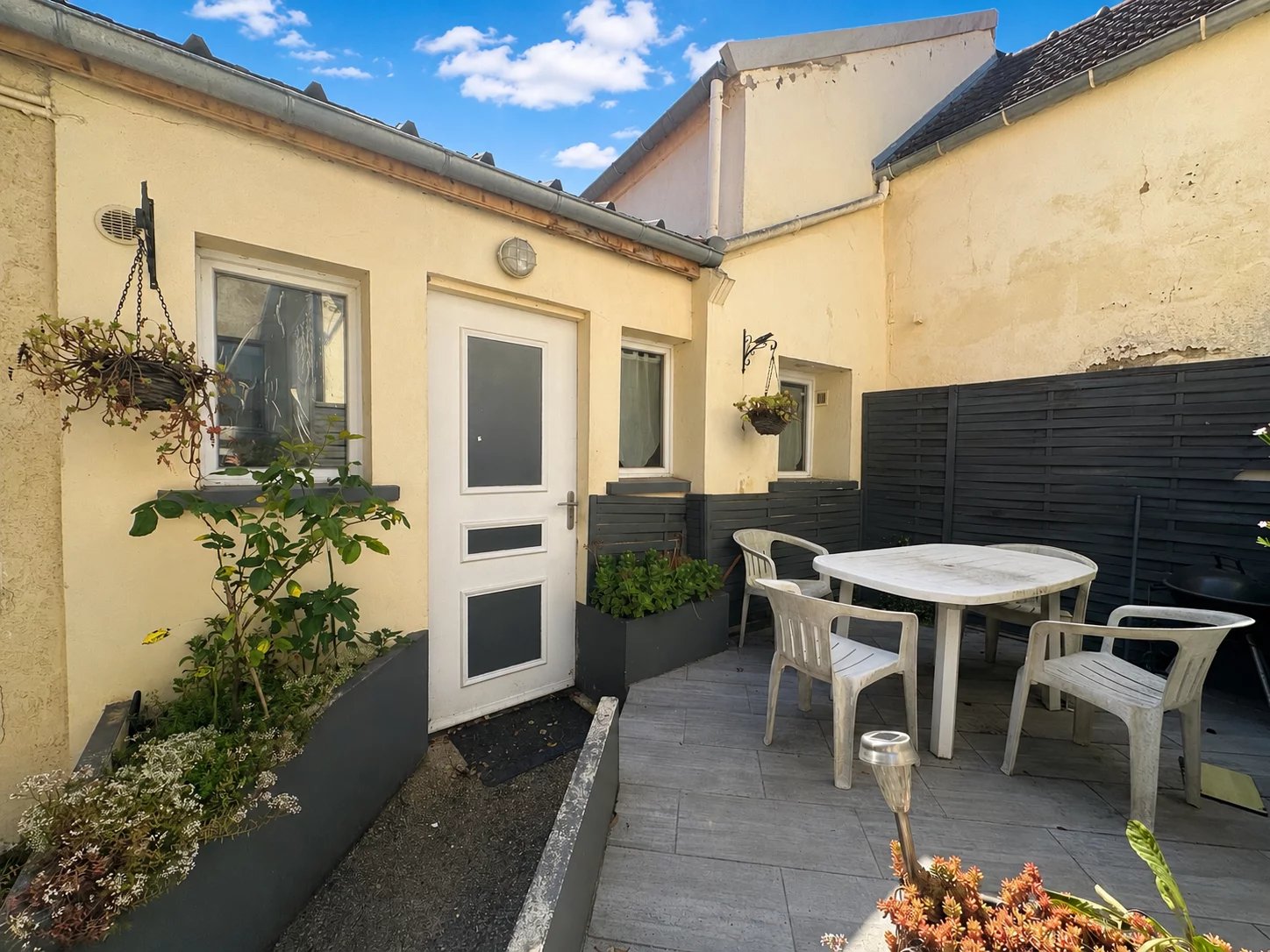 Agence immobilière de 