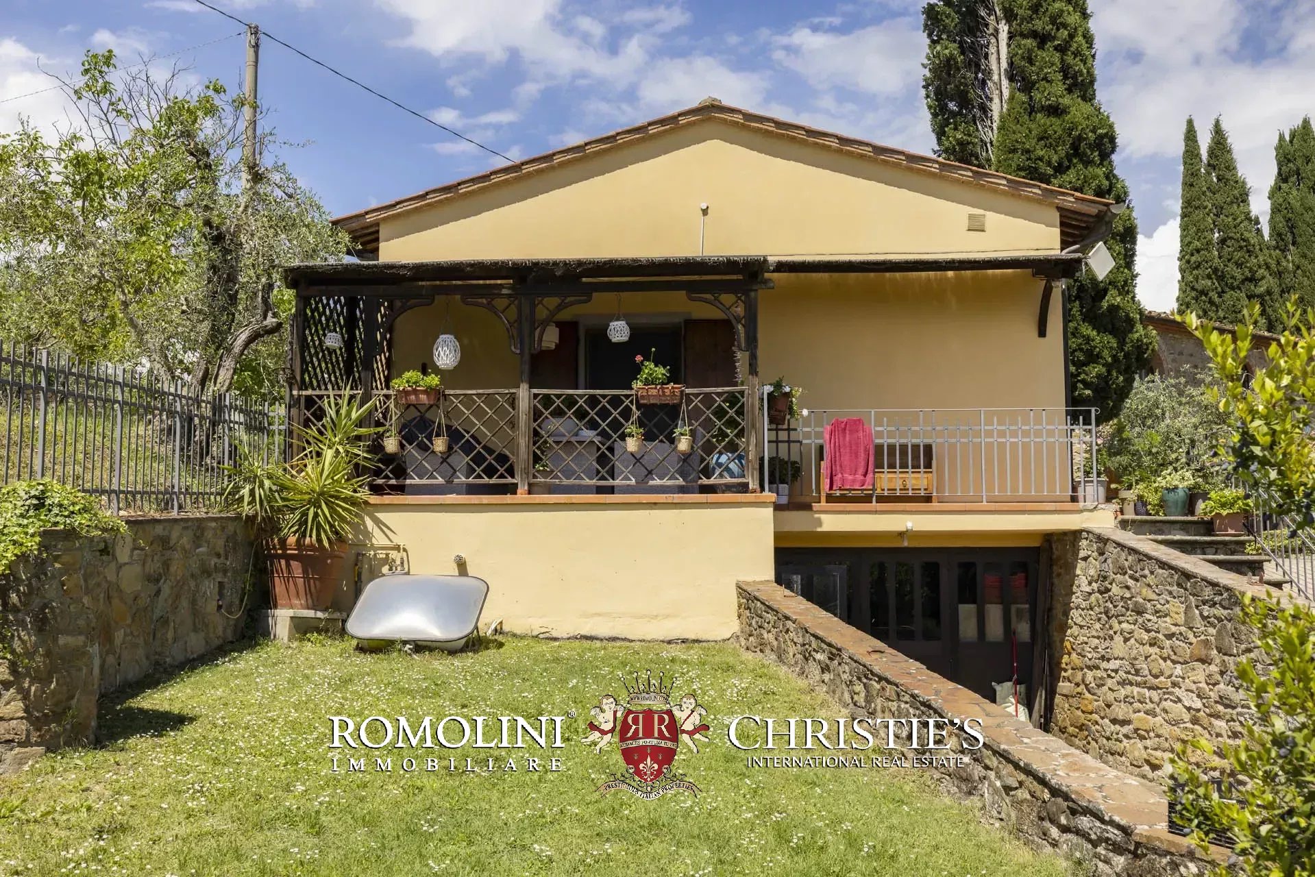 5 Bedroom Villa/Townhouse's Image 28