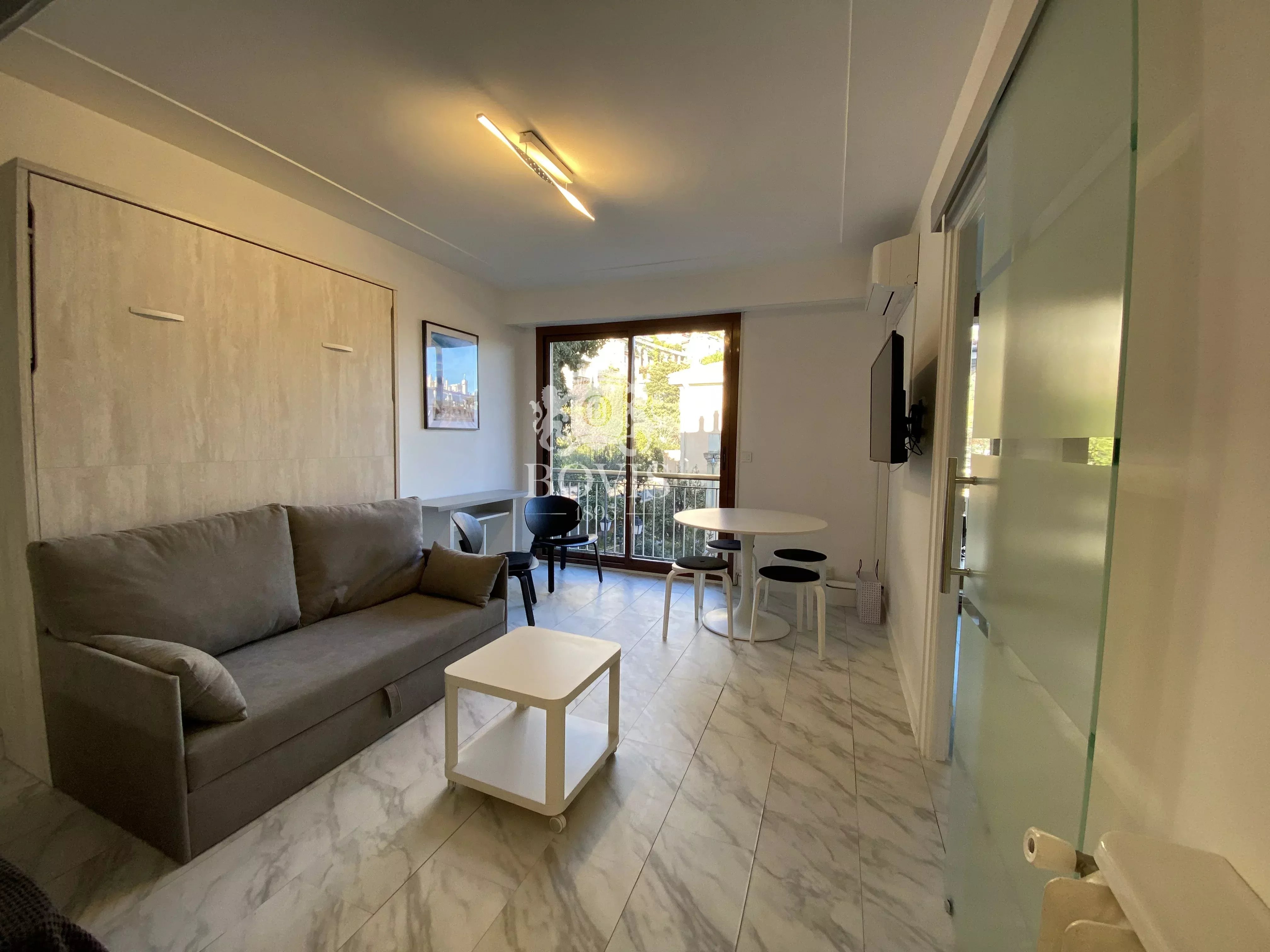 LOCATION SAISONNIERE - STUDIO - BEAULIEU SUR MER