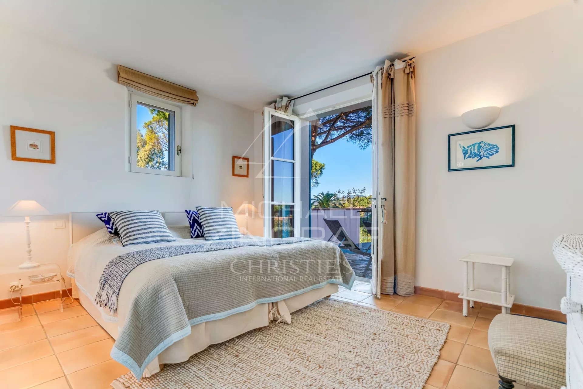 4 Bedroom Villa/Townhouse's Image 4