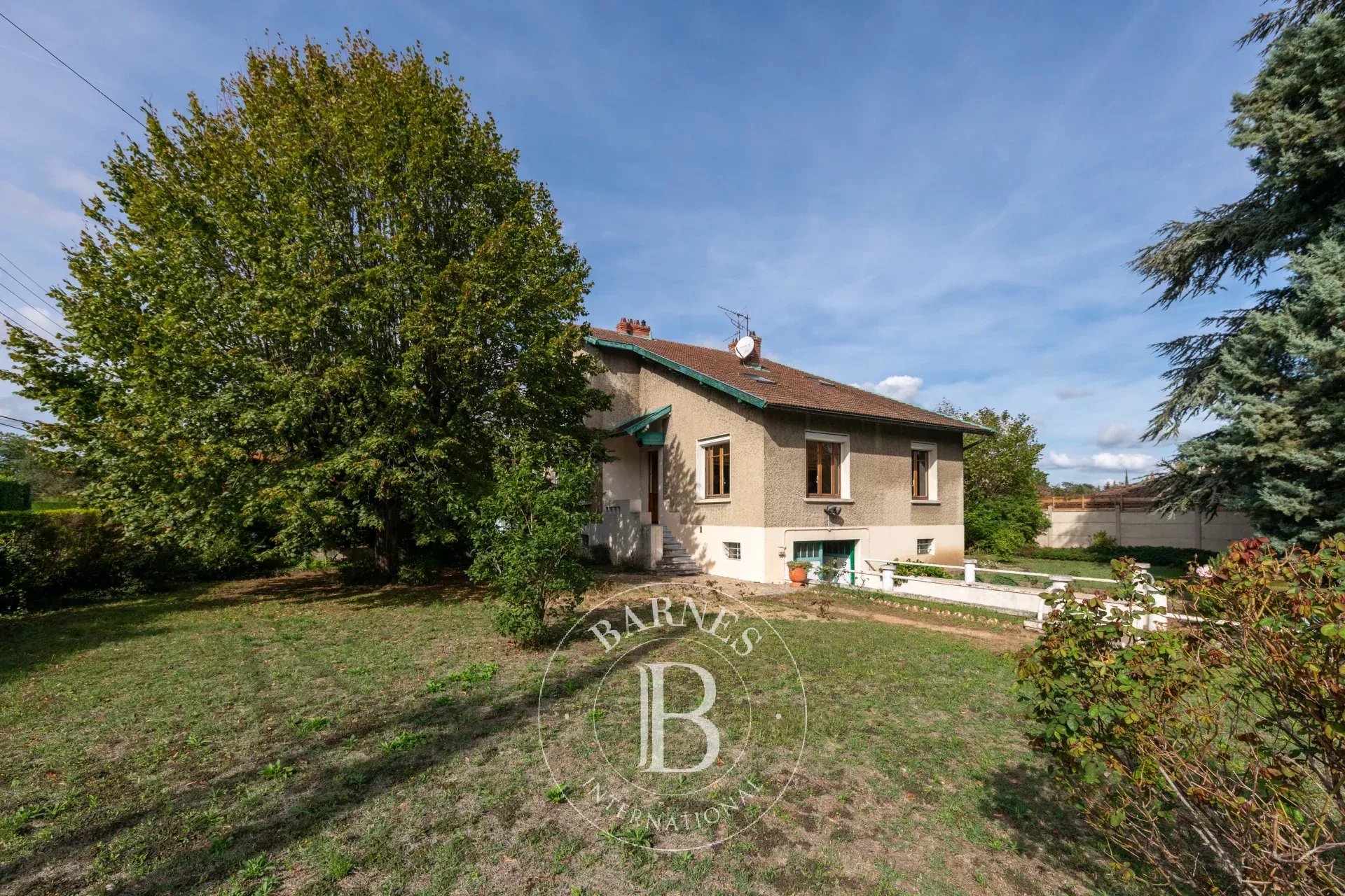 Ev Tassin-la-Demi-Lune