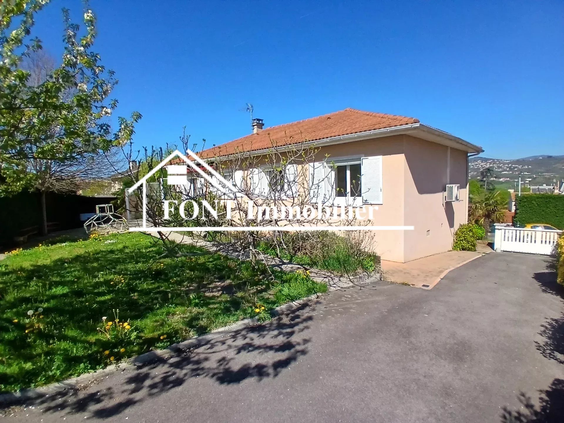 Agence immobilière de 