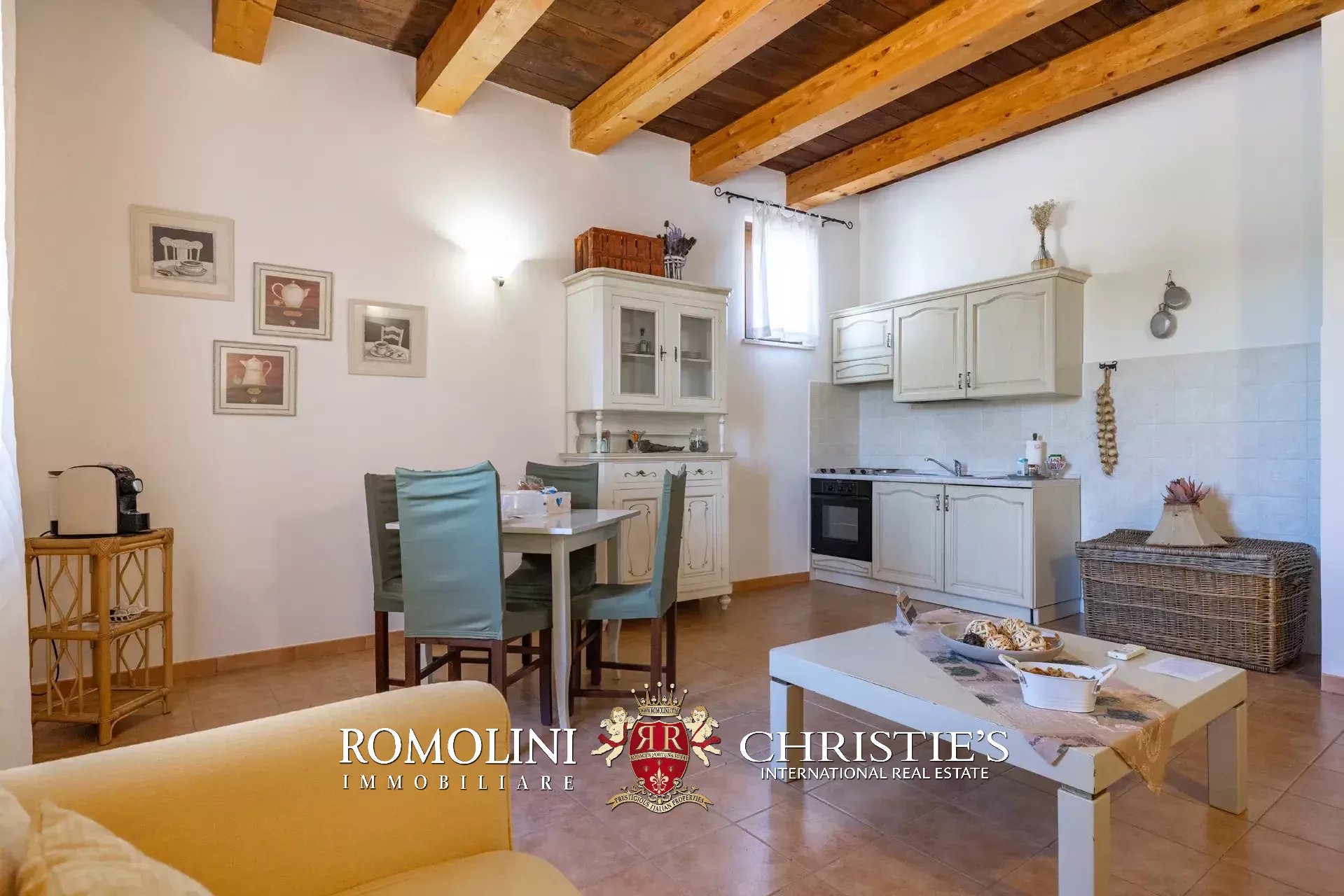 35 Bedroom Villa/Townhouse's Image 57