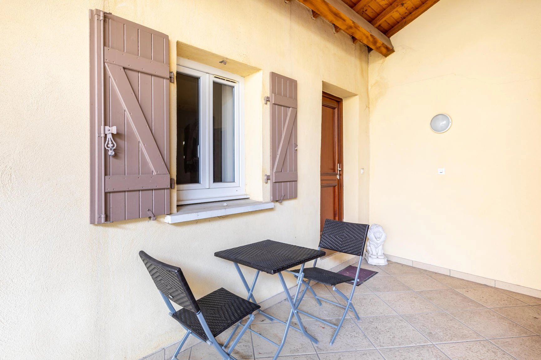 Appartement T2 bis de 65 m² à Les Chères 69380