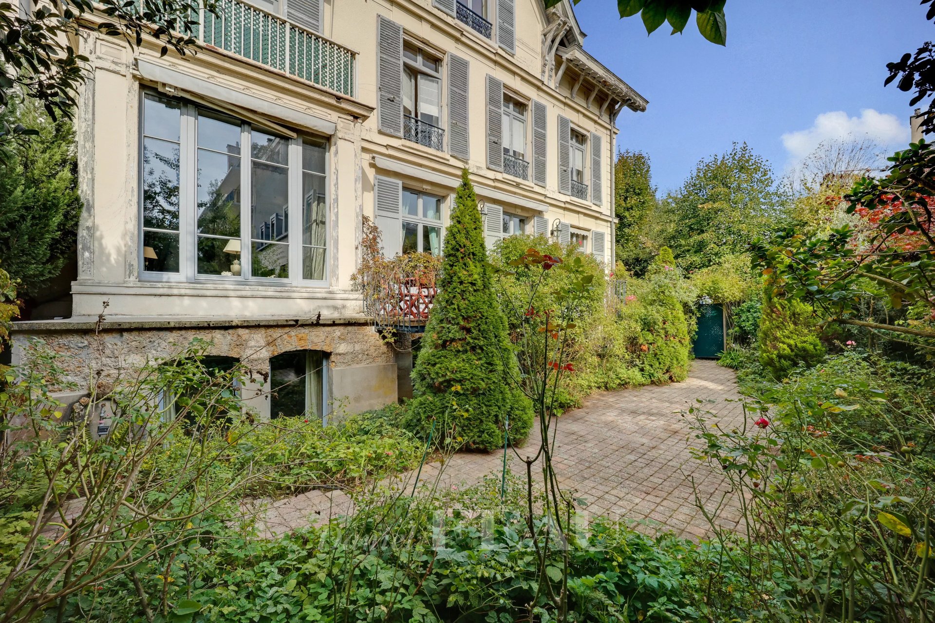 Property Slider Image