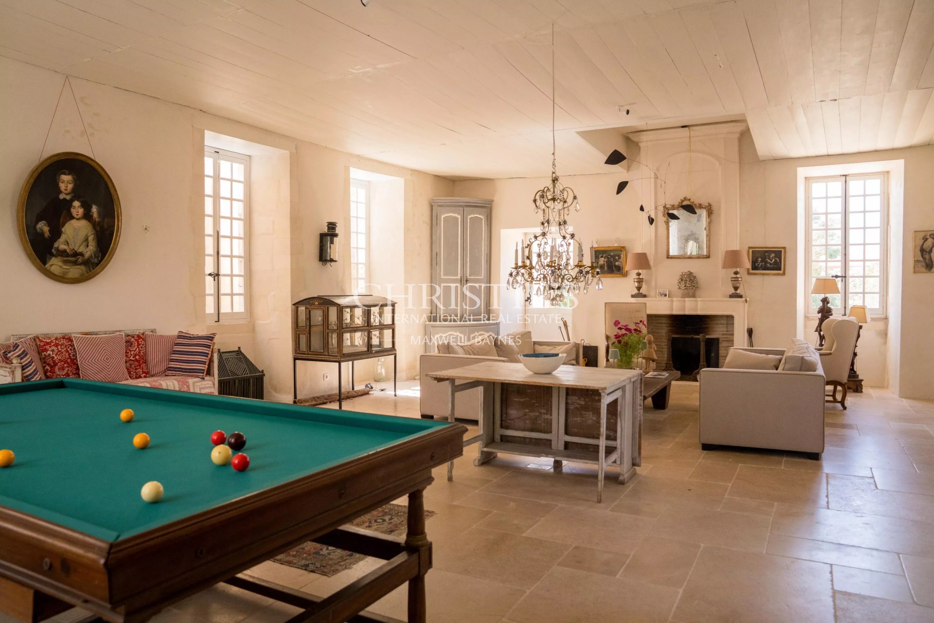 8 Bedroom Villa/Townhouse's Image 11
