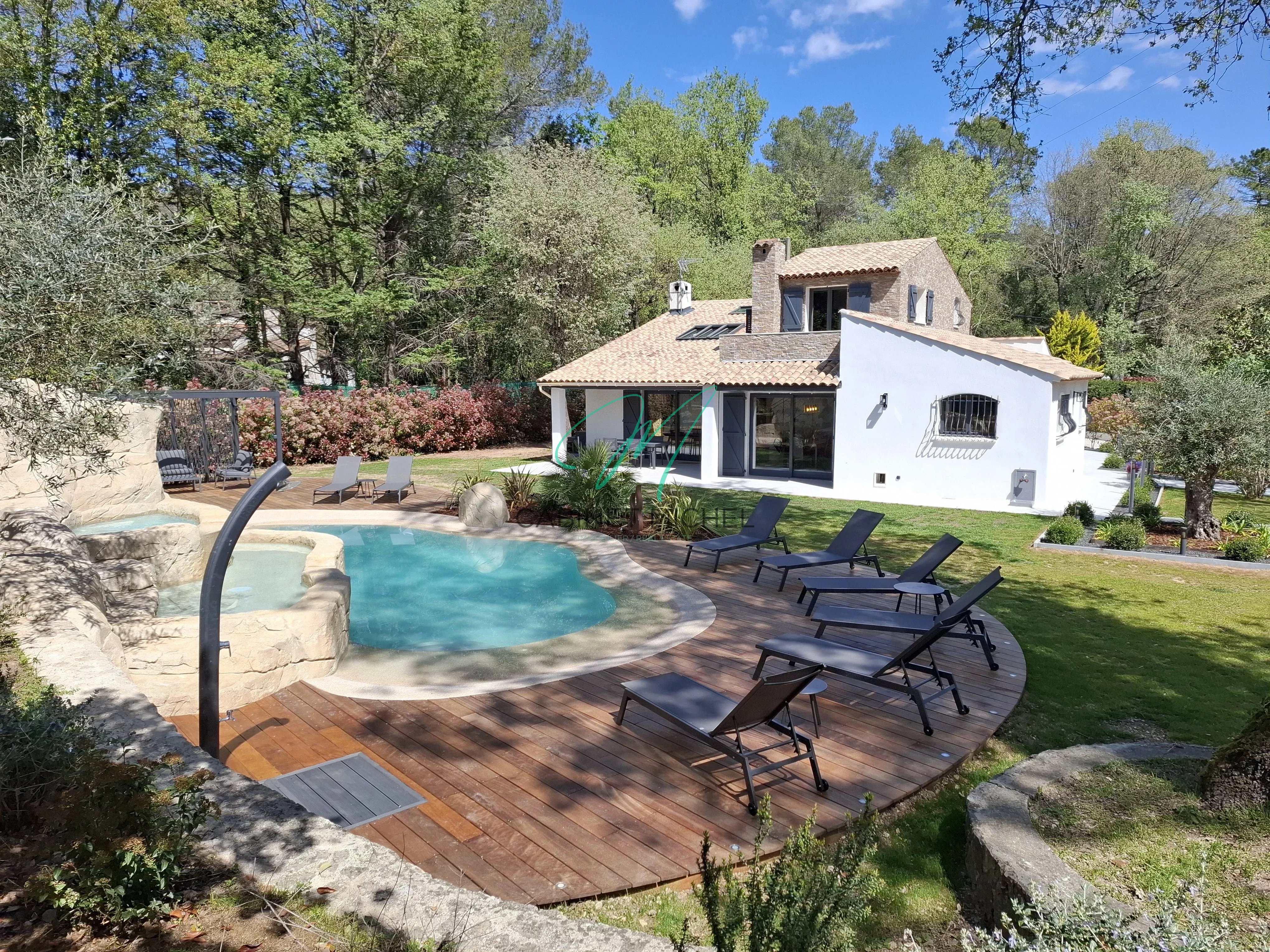 Sale House Roquefort-les-Pins