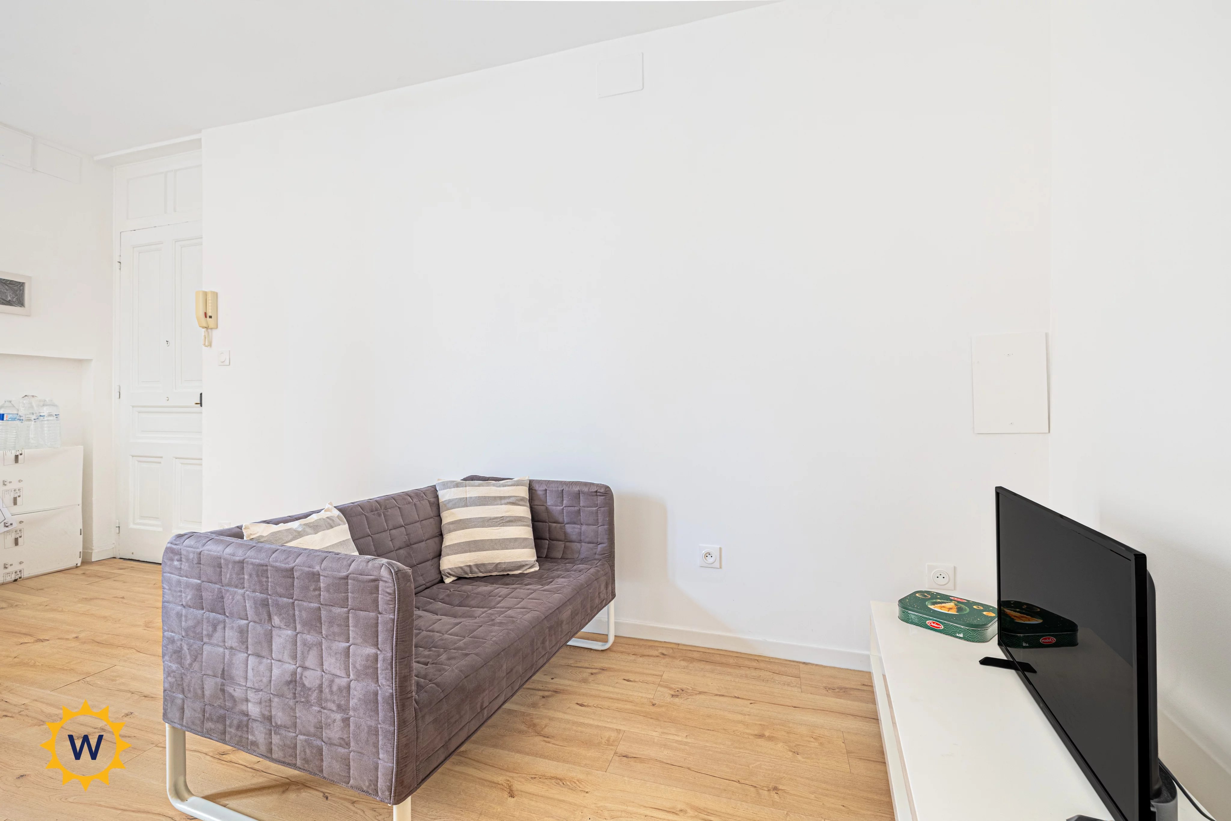 LOCATION ETUDIANTE - NICE CENTRE - 3 PIECES MEUBLE — photo 4