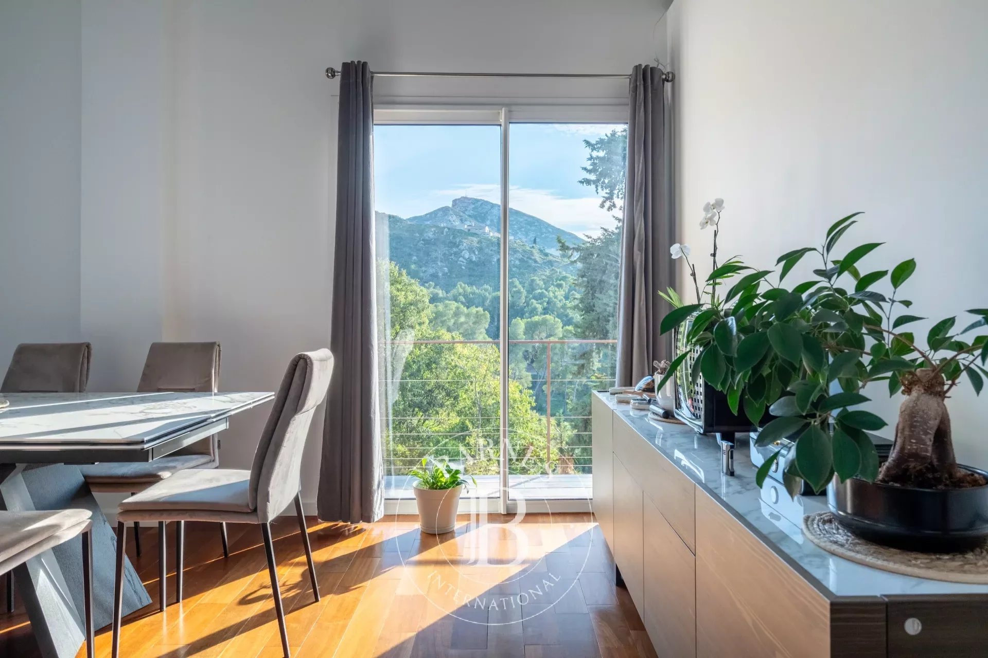 Ev Marseille 10ème - picture 15