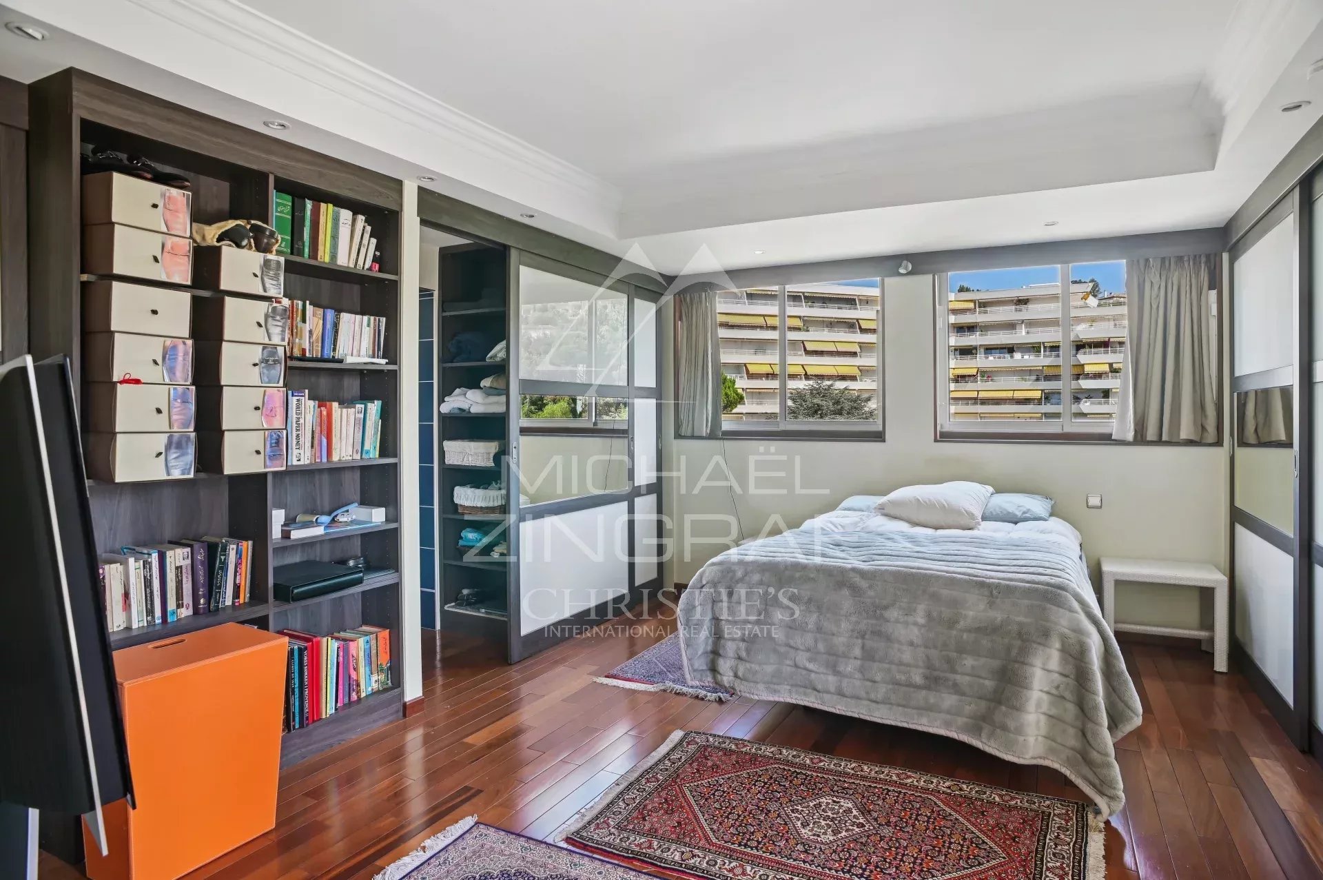 2 Bedroom Apartment/Flat's Image 10