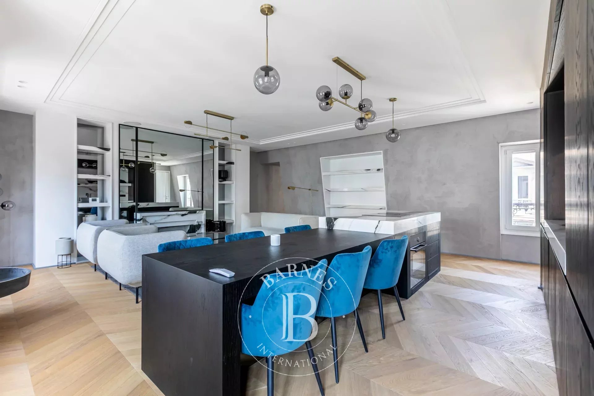 Daire Paris 8ème - picture 4