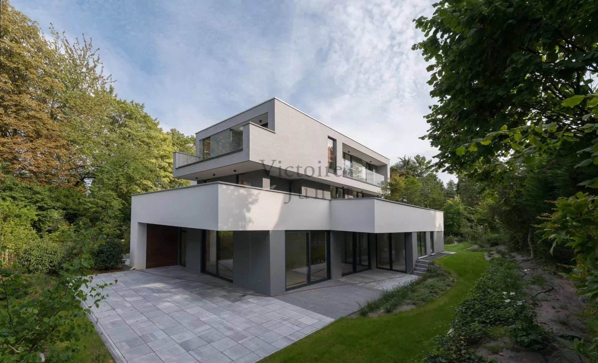 realisatie Villa Efthalia - Livraison à l'acte - Bxl Sud