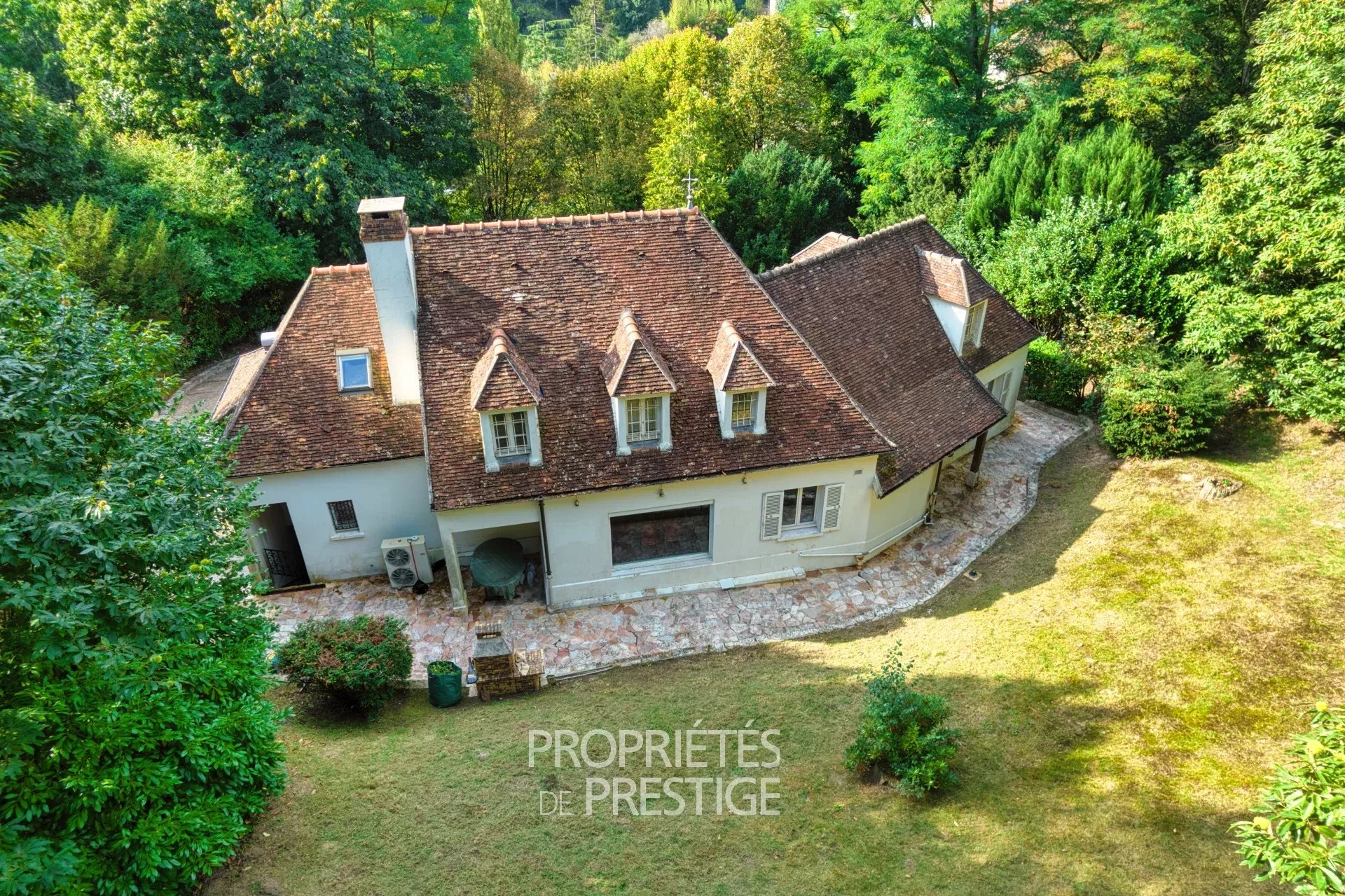 Agence immobilière de PROPRIETES DE PRESTIGE