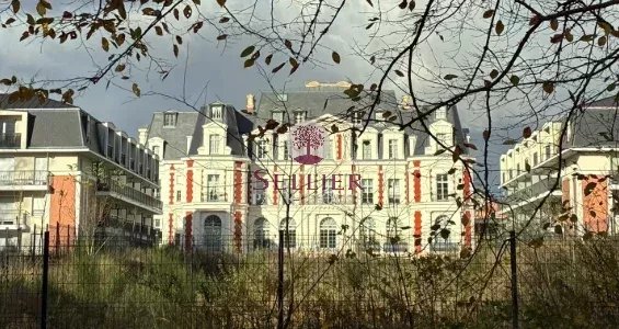 Ensemble immobilier commercial Parc de la Malnoue – Emerainville (Grand Paris - Marne-la-Vallée