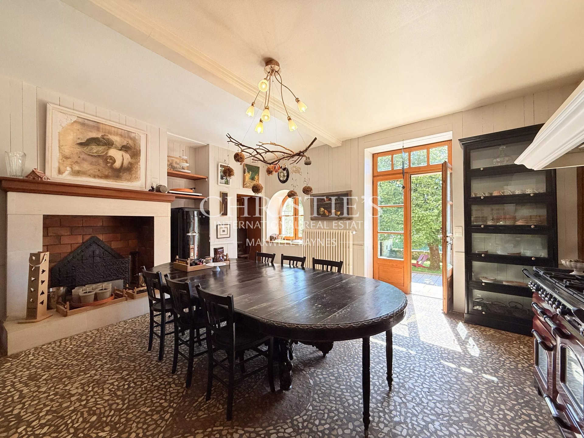 9 Bedroom Villa/Townhouse's Image 9