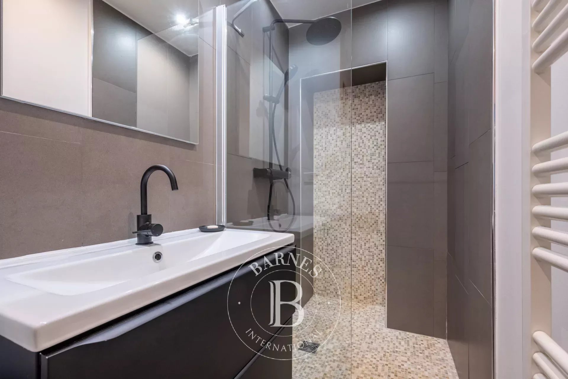 Daire Paris 2ème - picture 19