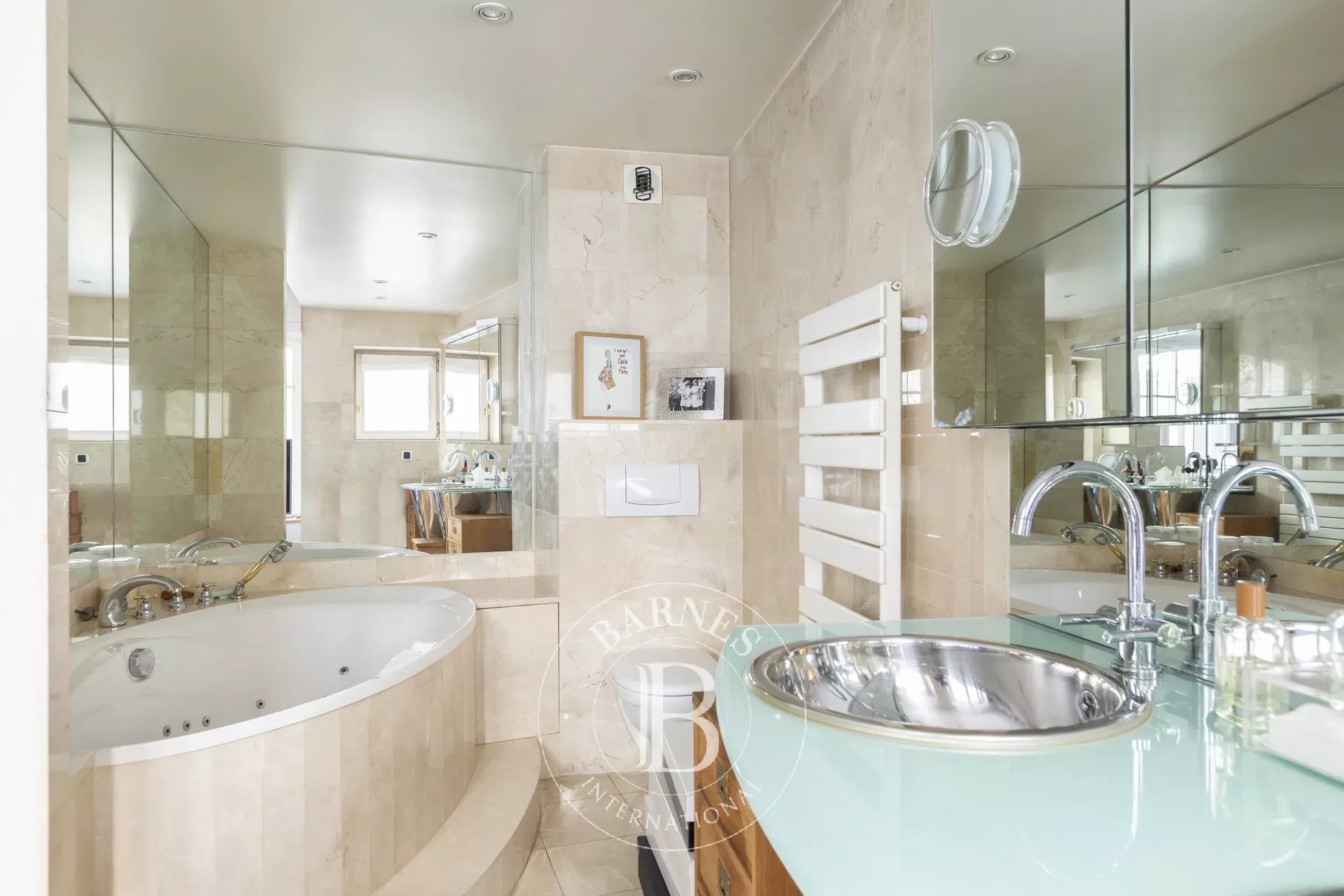 Daire Paris 8ème - picture 10