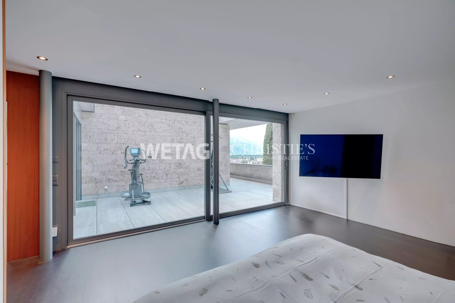 4 Bedroom Apartment/Flat's Image 5