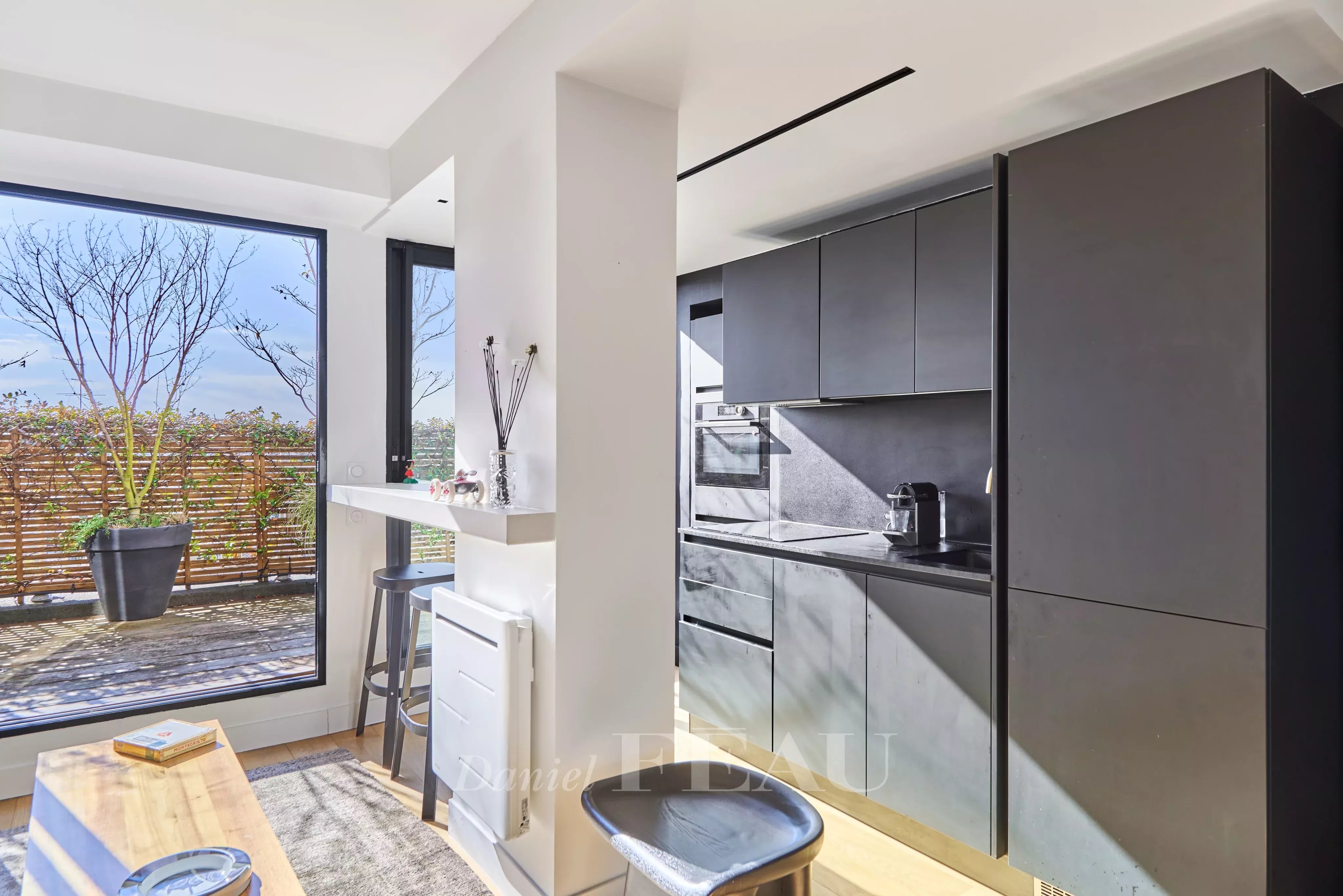 Sale Apartment Paris 16th