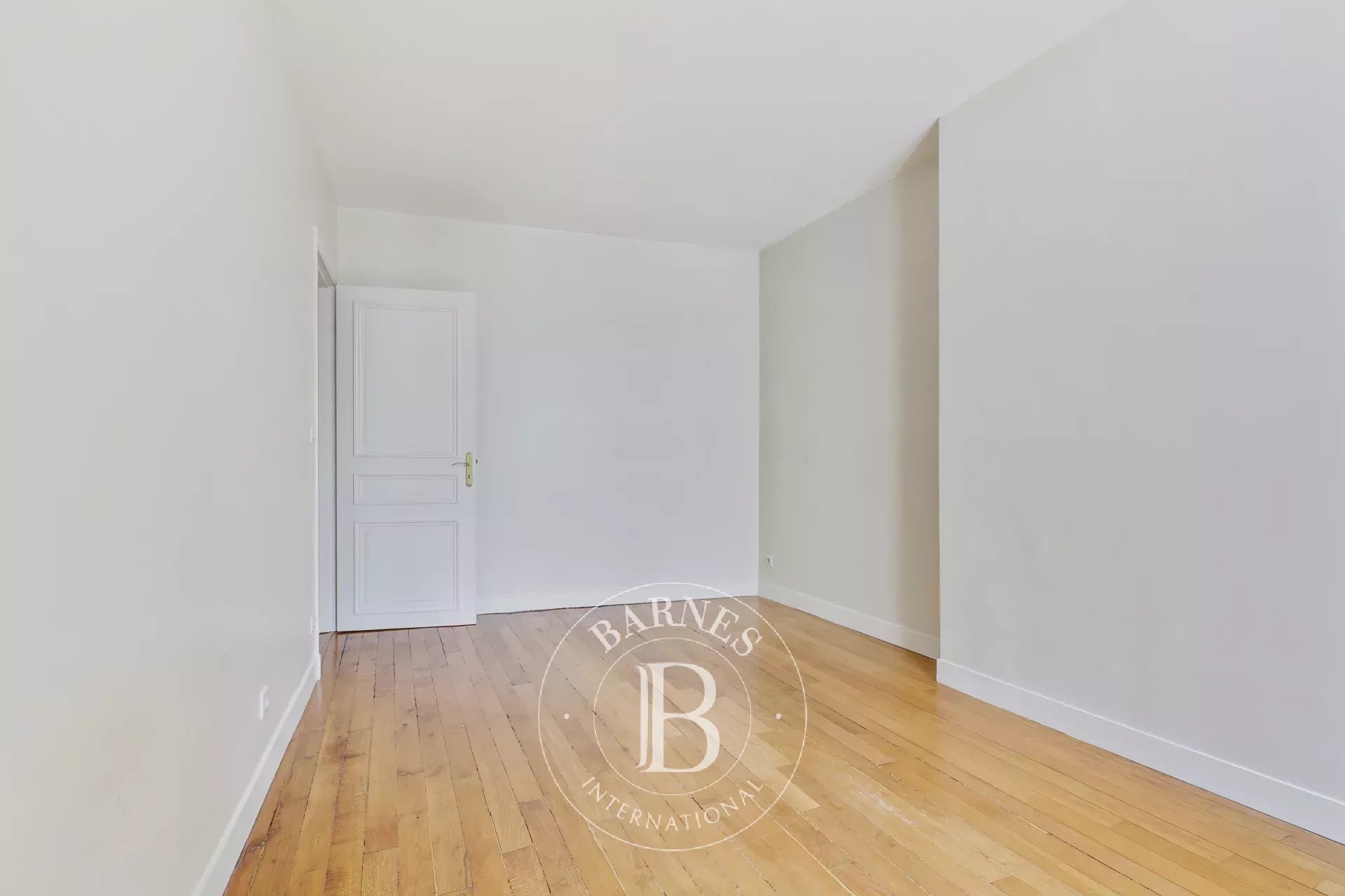 Daire Paris 6ème - picture 9