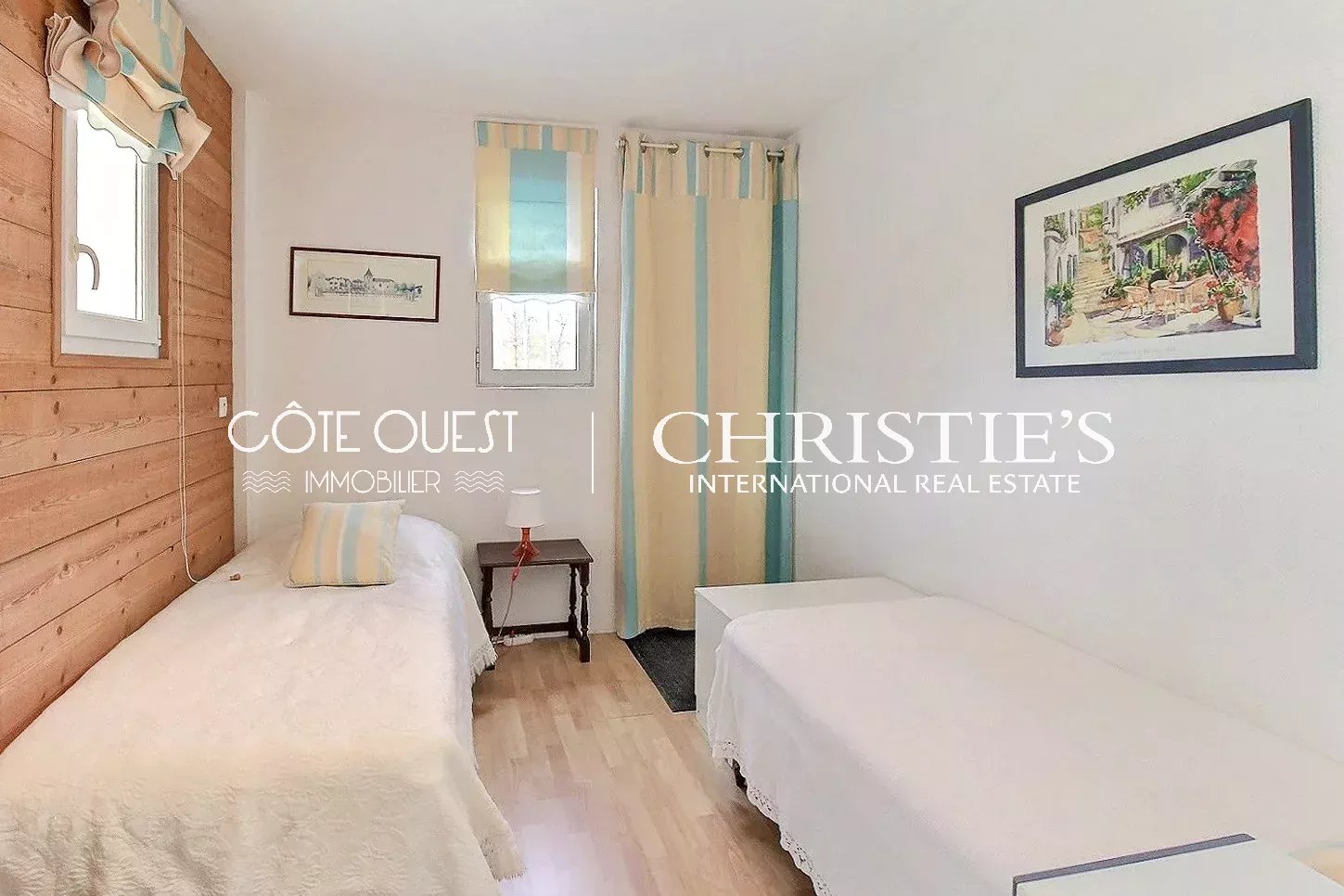 4 Bedroom Villa/Townhouse's Image 8