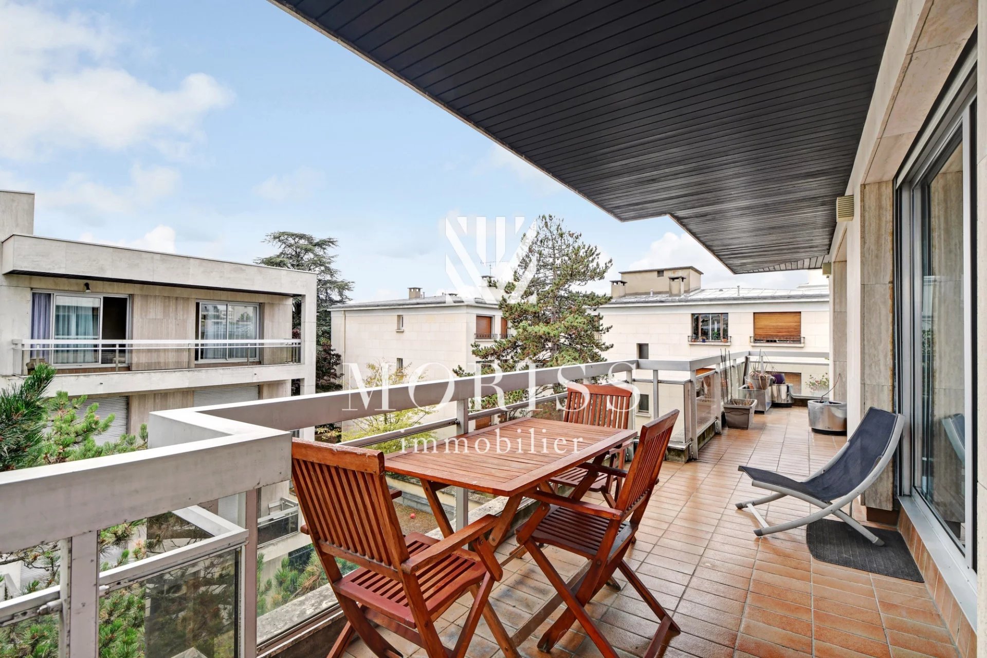 Saint-Mandé Appartement de 4 pièces + 35 m2 de terrasse - Image Array