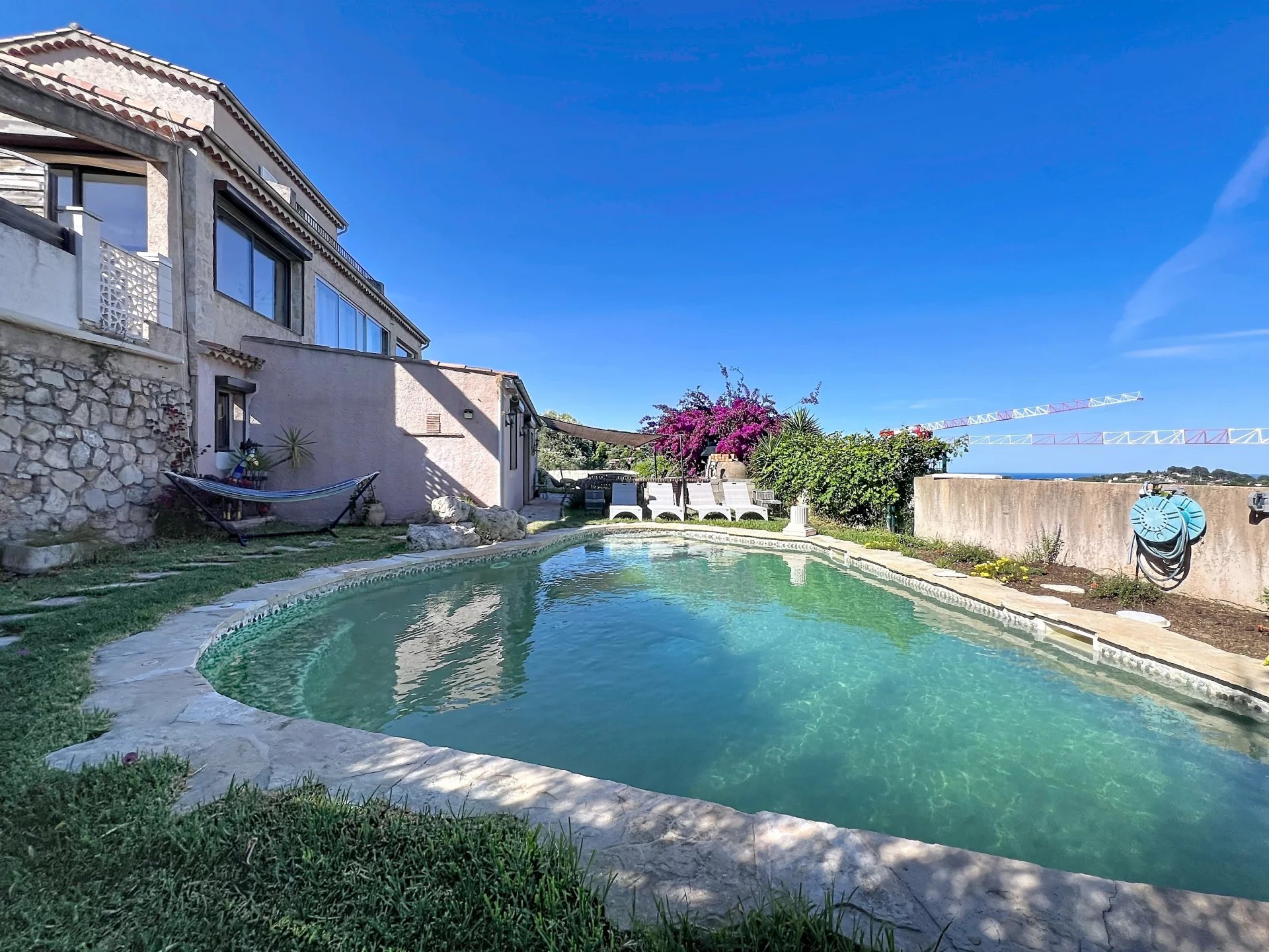Sale Apartment Vallauris Les Fumades