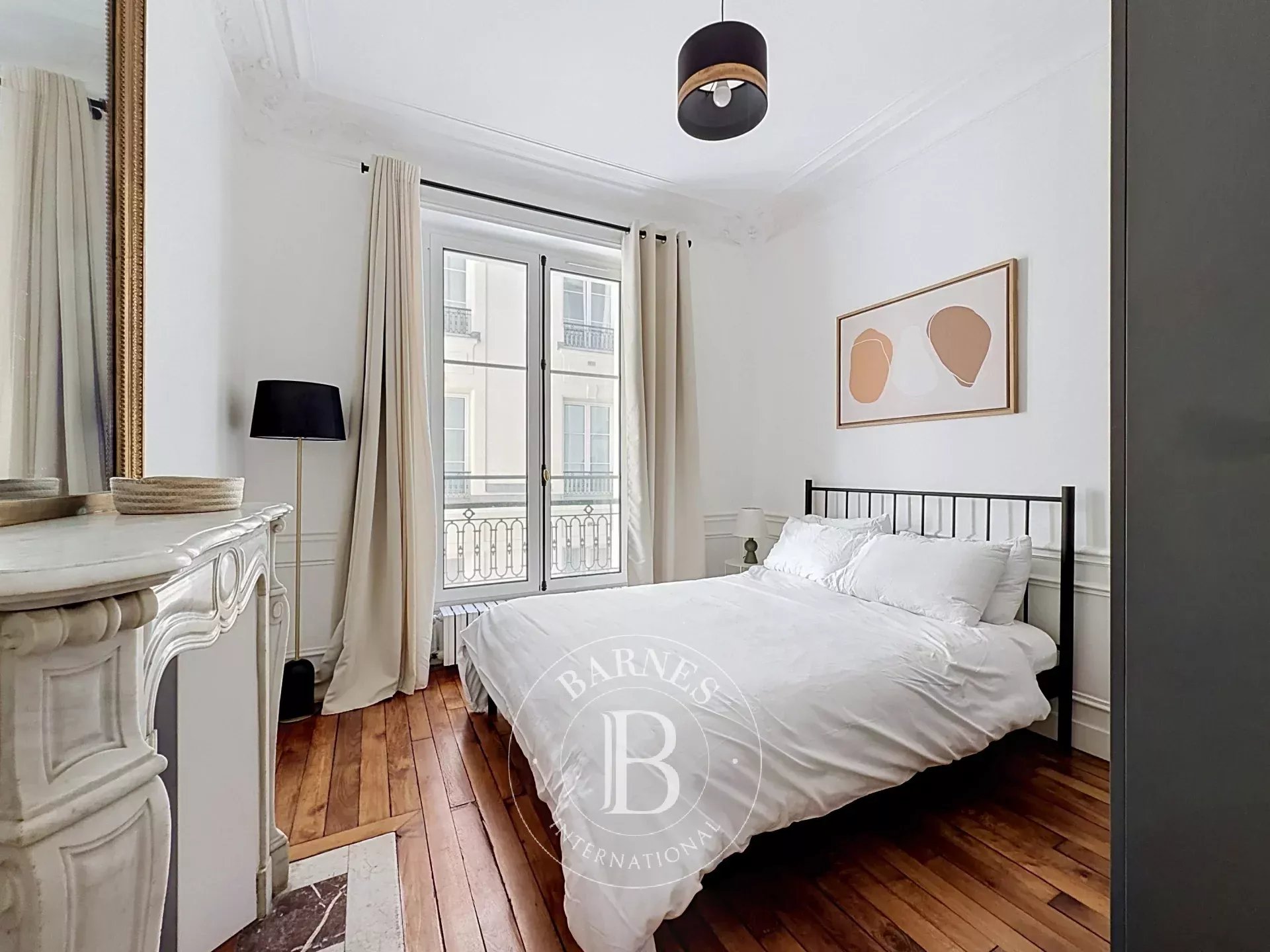 Paris  - Apartment 2 Bedrooms - picture 4