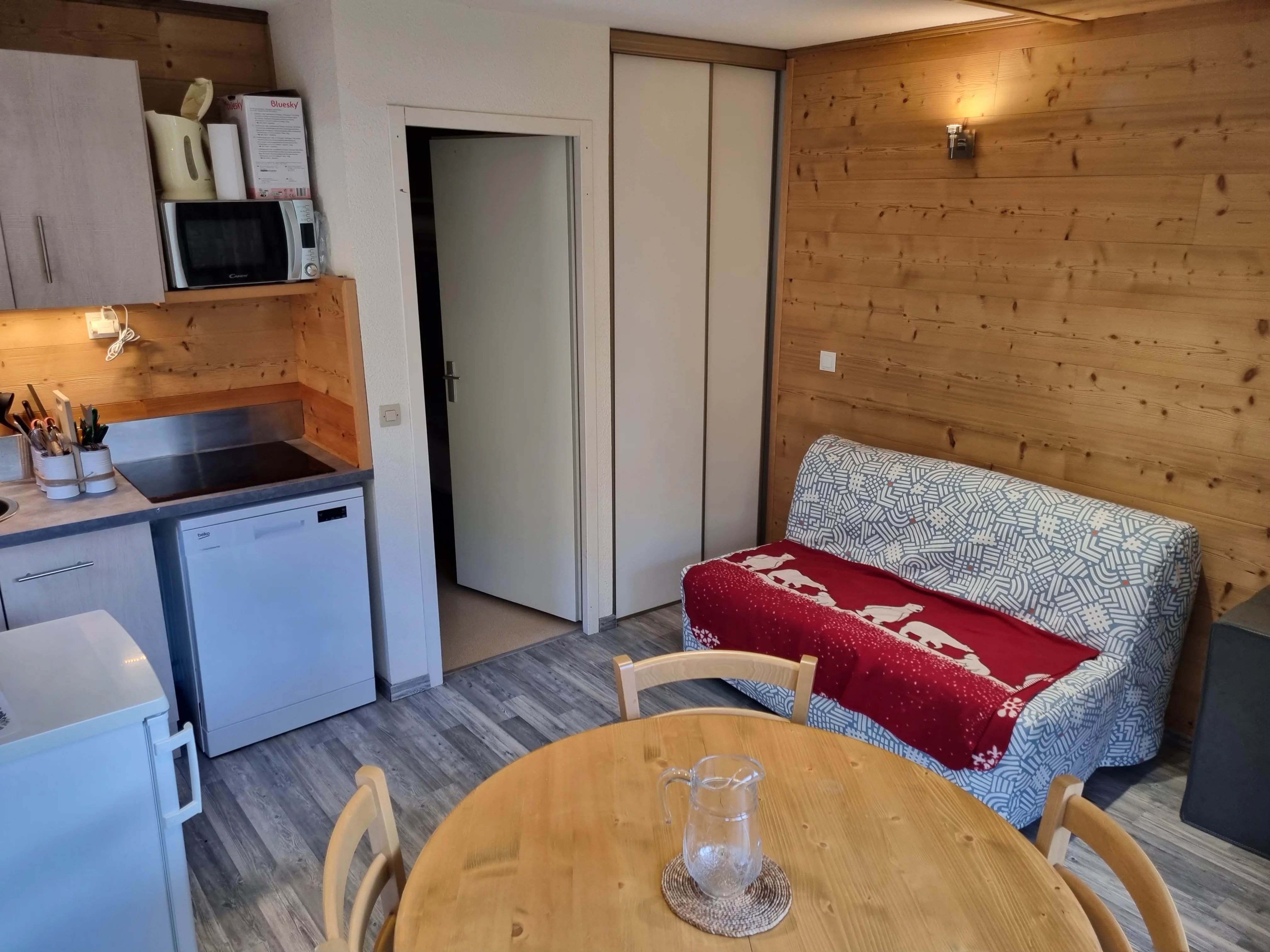 Studio rénové et cosy à Morillon 1100