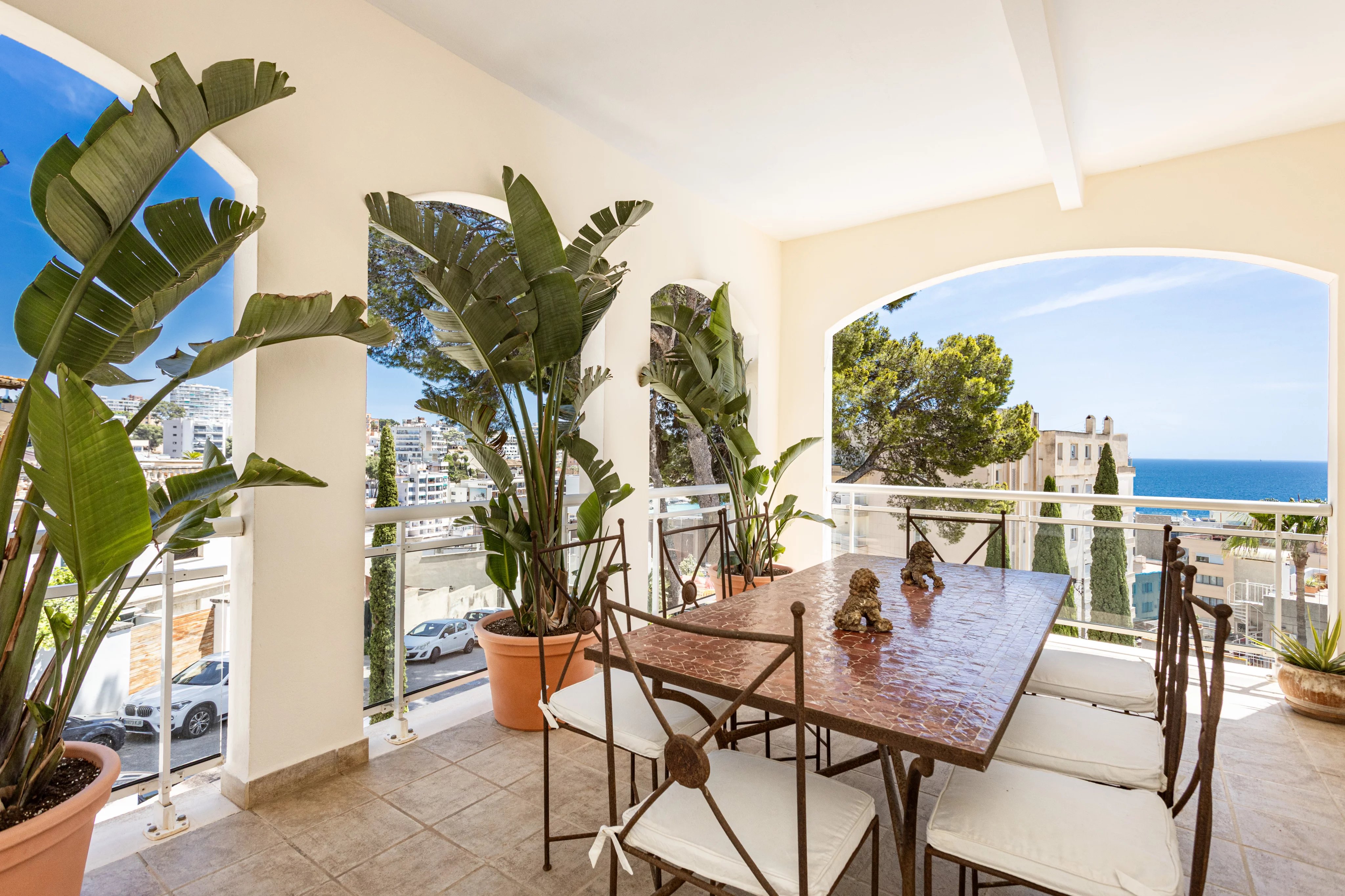 Penthouse avec grandes terrasses et vue sur la mer à Sant Agustí