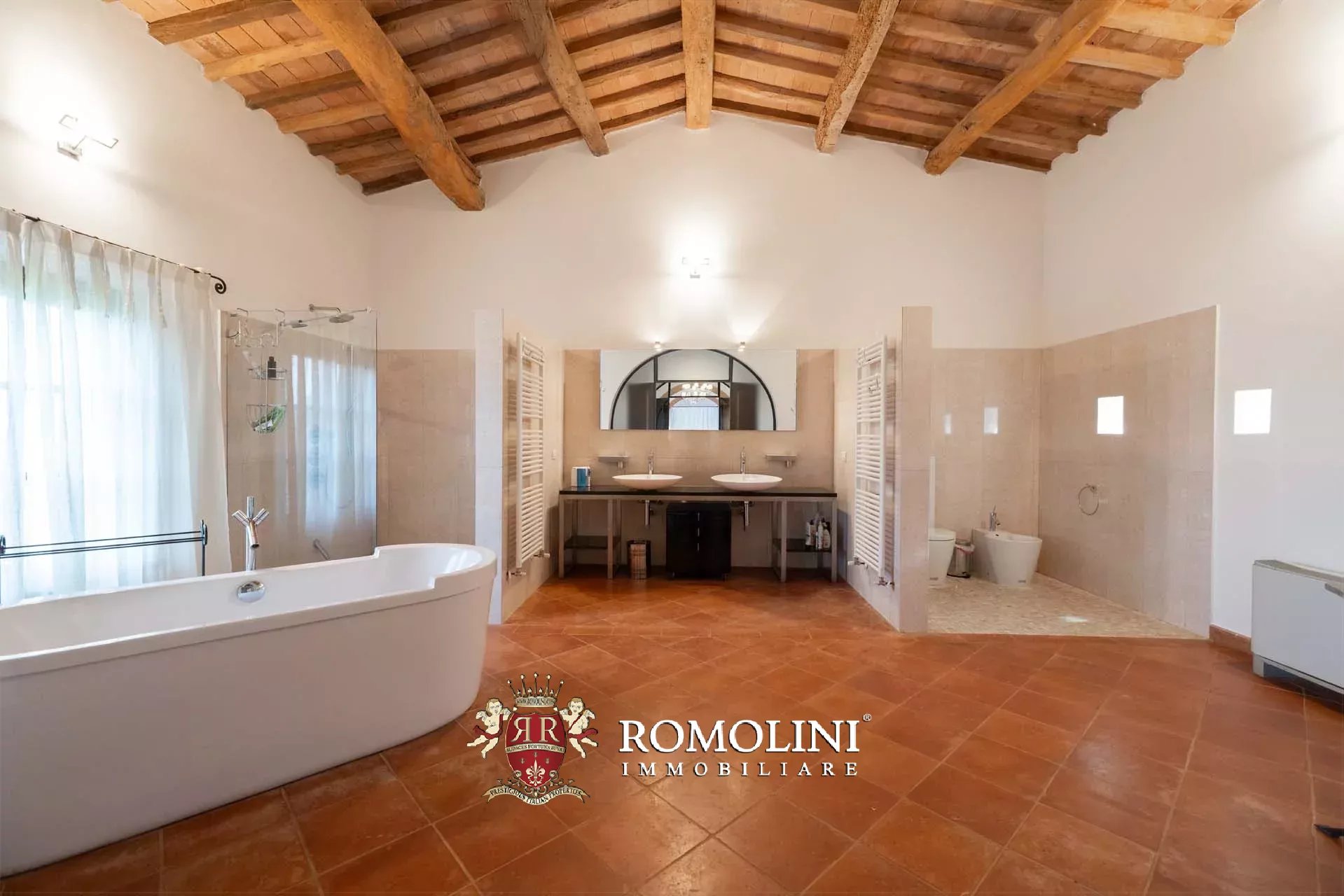 37 Bedroom Villa/Townhouse's Image 173