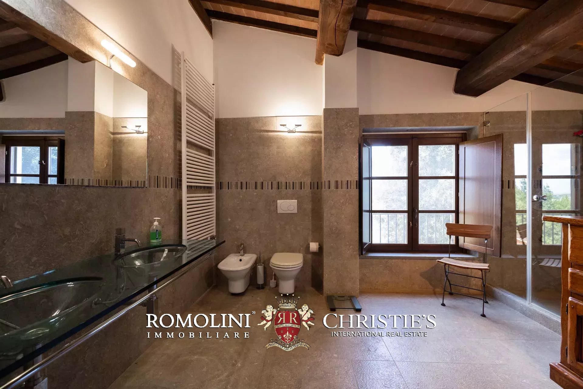 37 Bedroom Villa/Townhouse's Image 75