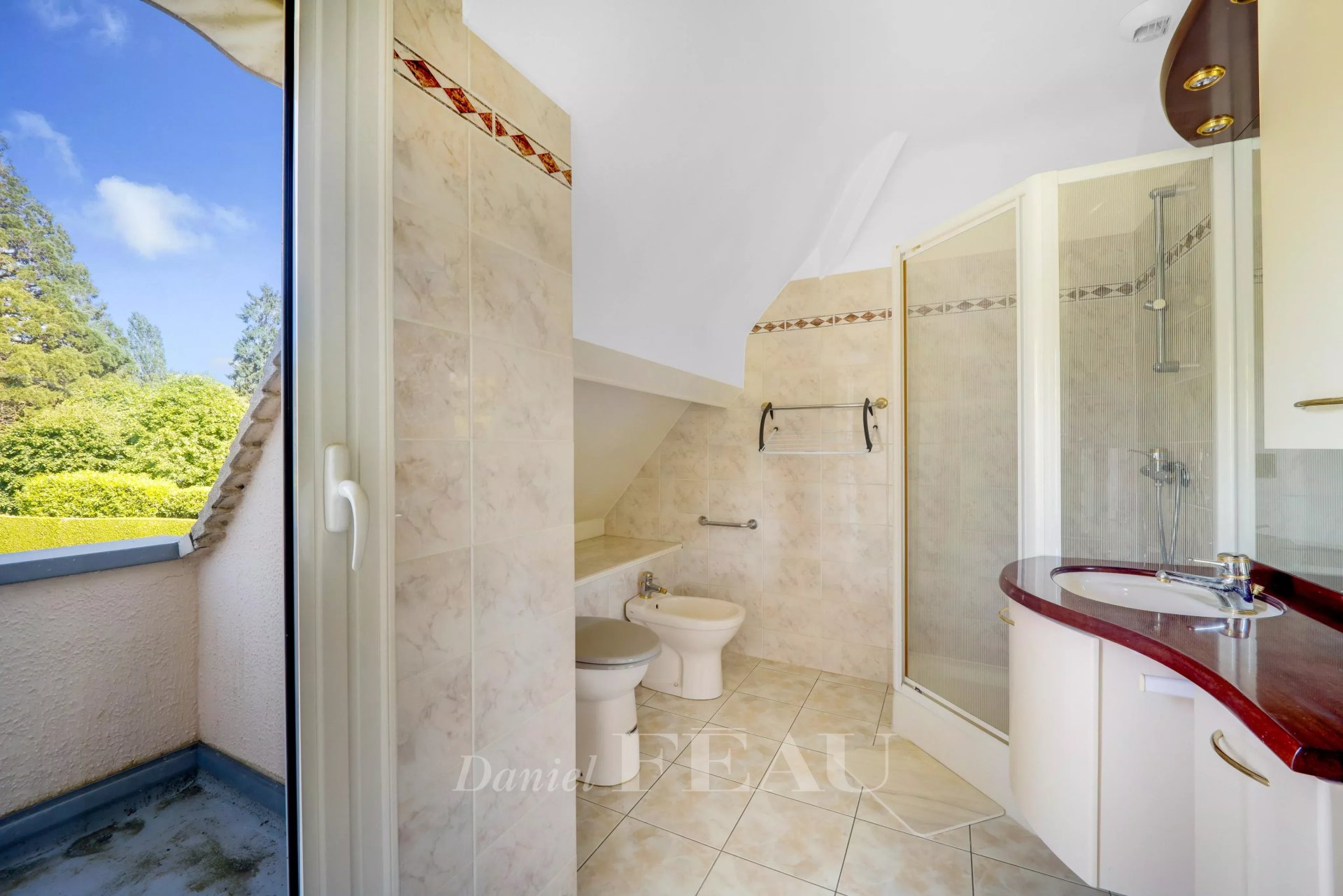 5 Bedroom Villa/Townhouse's Image 14
