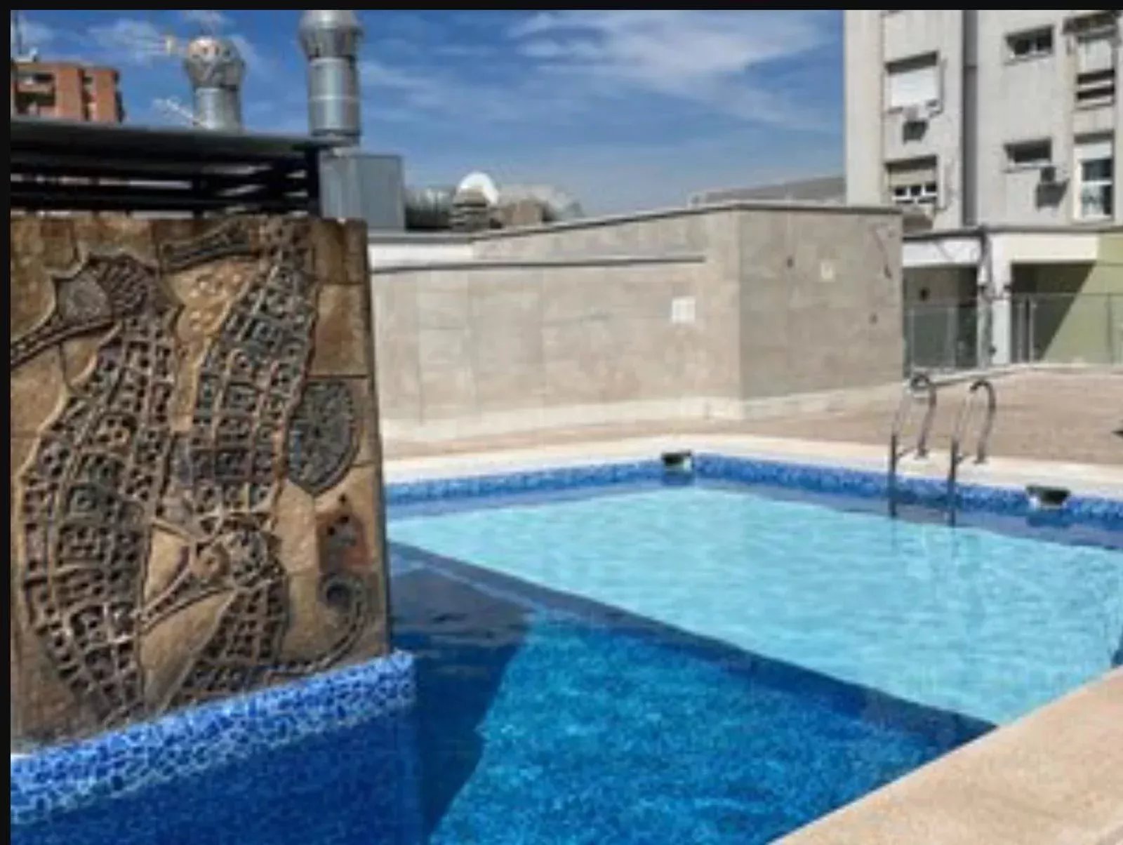 Modern and Bright Apartment on Paseo de la Castellana - picture 25