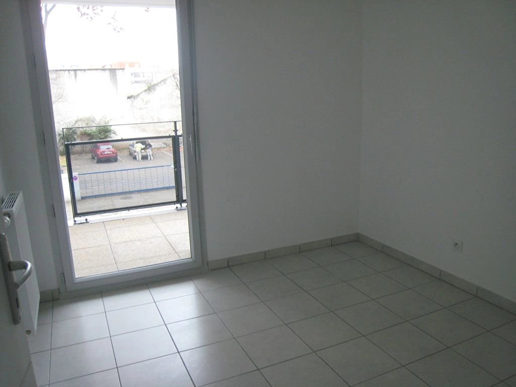 483241 Location Villeurbanne