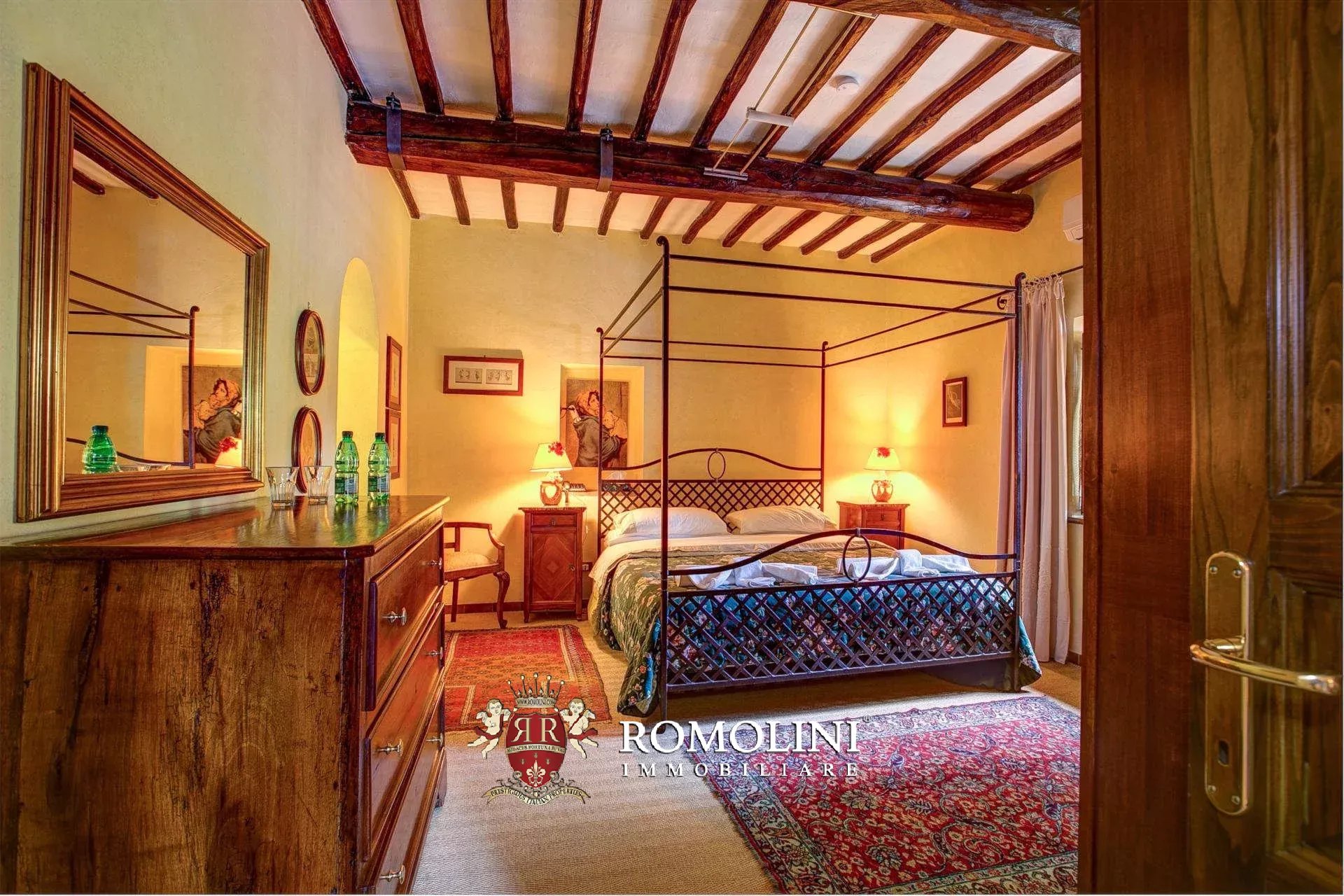 5 Bedroom Villa/Townhouse's Image 32