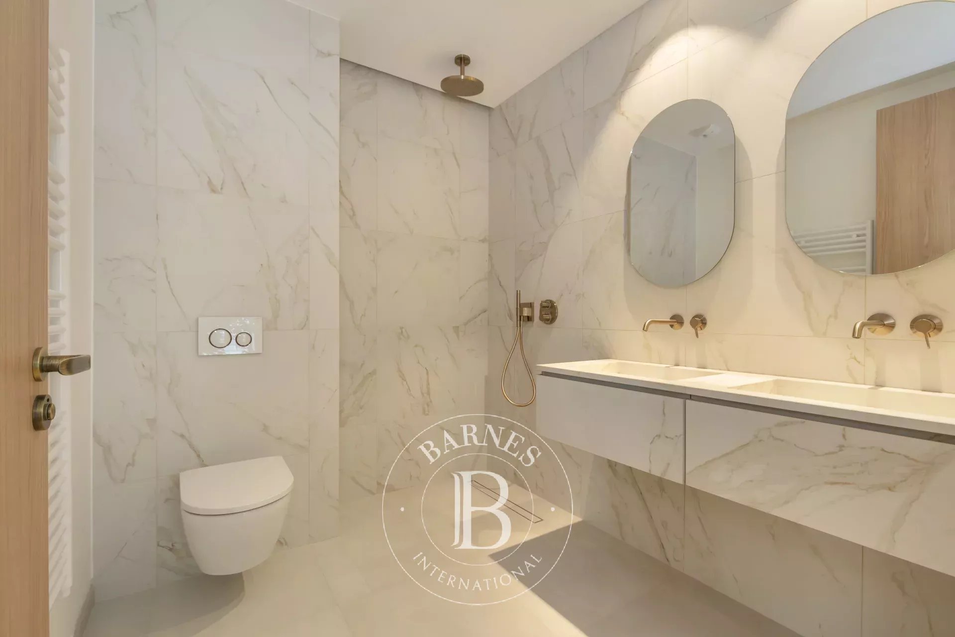 Daire Paris 8ème - picture 12