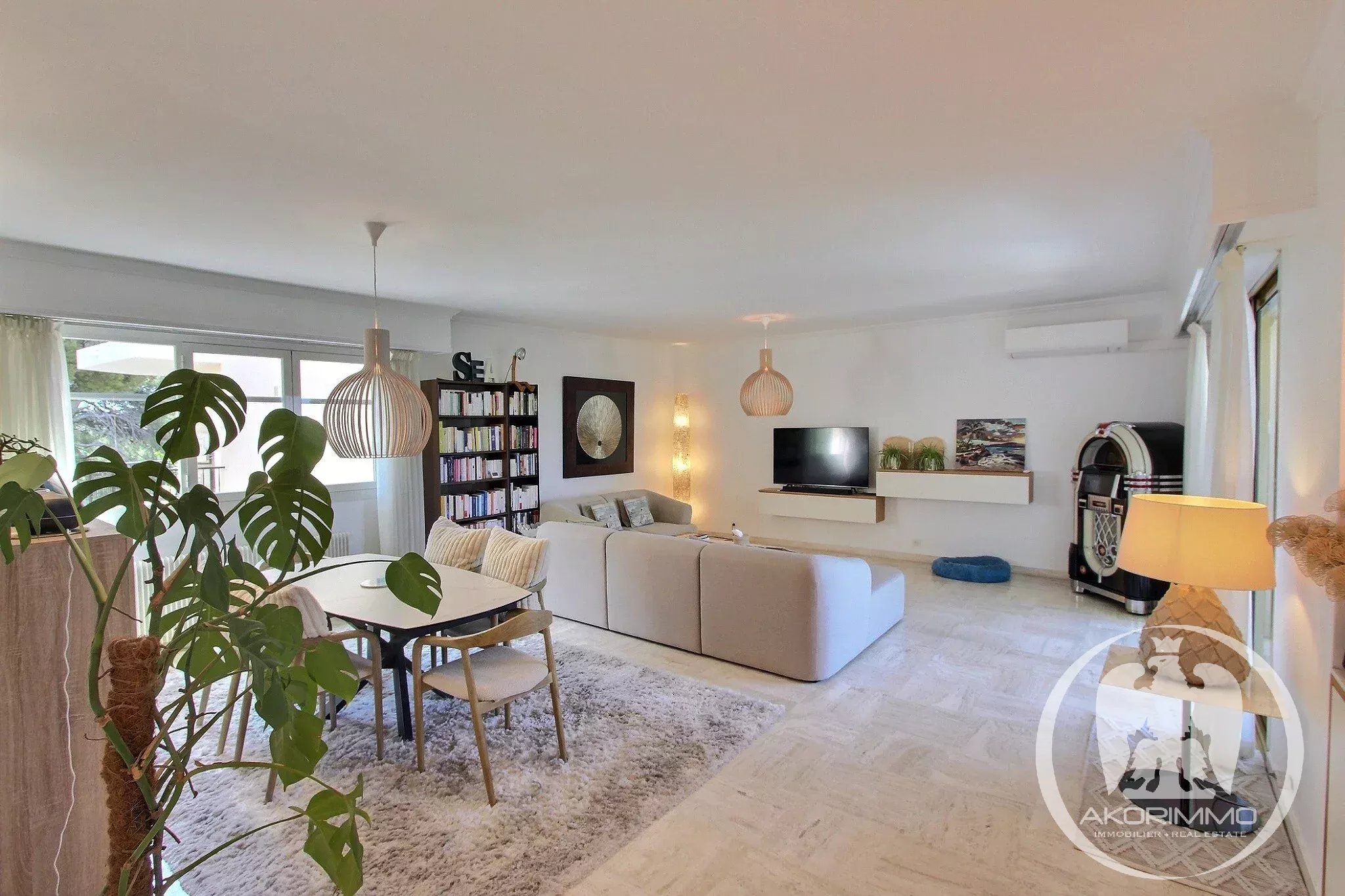 Appartamento  - 4 stanze  - 142.57 m2 -