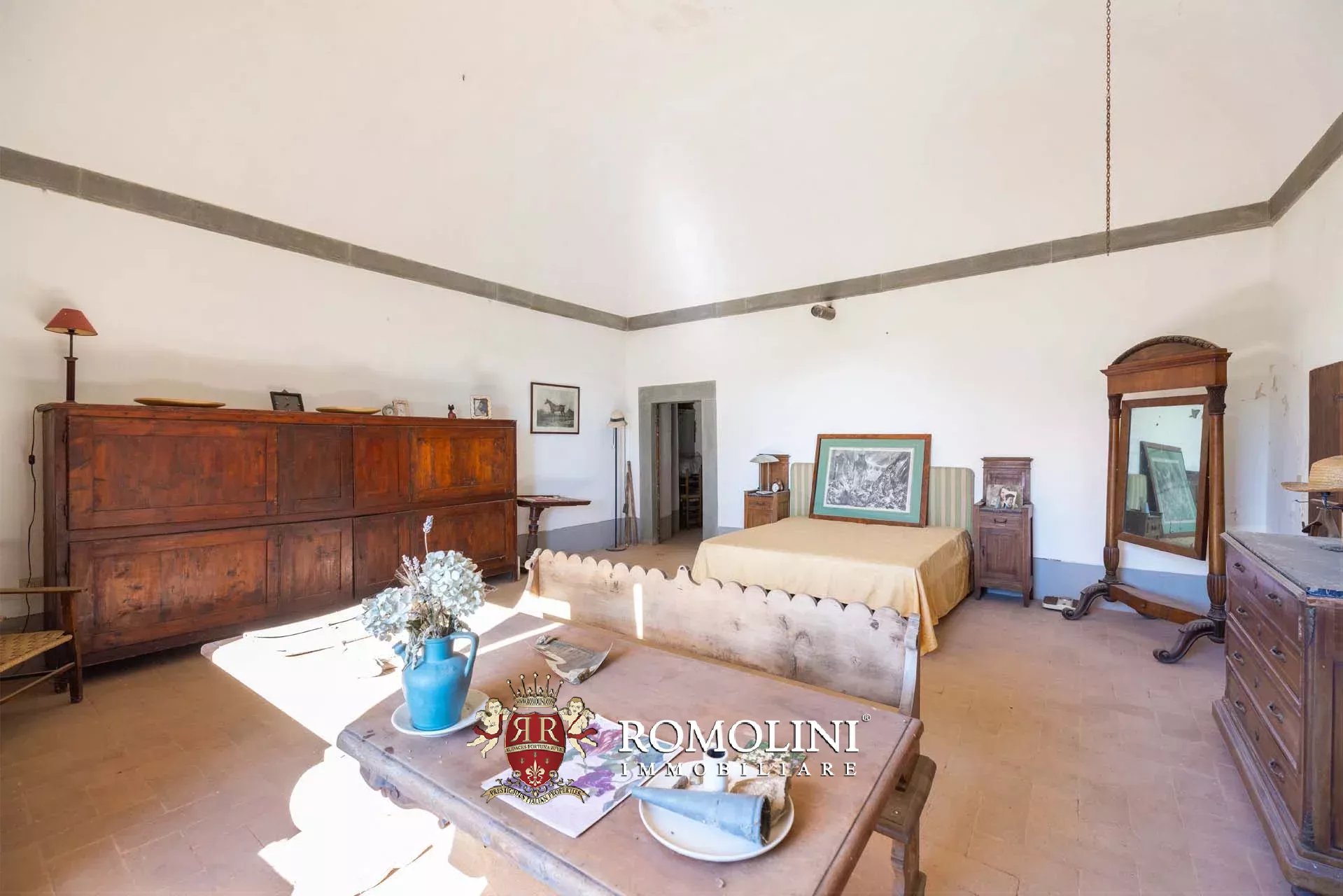 30 Bedroom Villa/Townhouse's Image 86
