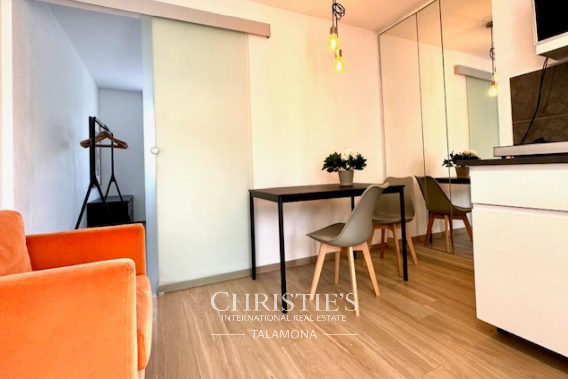 Apartment/Flat's Image 18