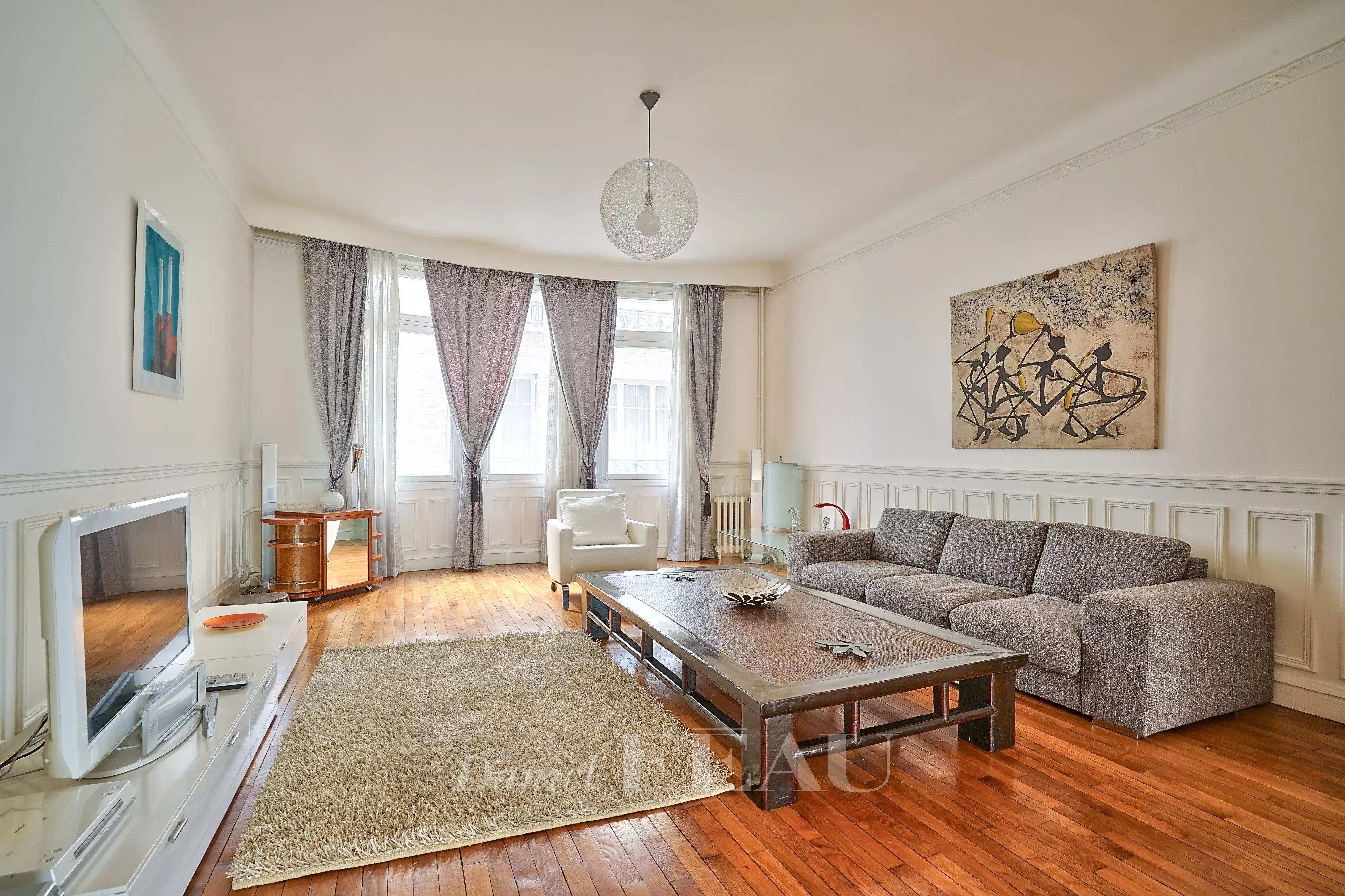 Rental Apartment Paris 17th