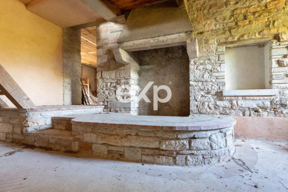 LA PIEVE DI SAN VINCENZO: L’ANIMA DEL '500 E IL SOGNO DI CRISTALLO