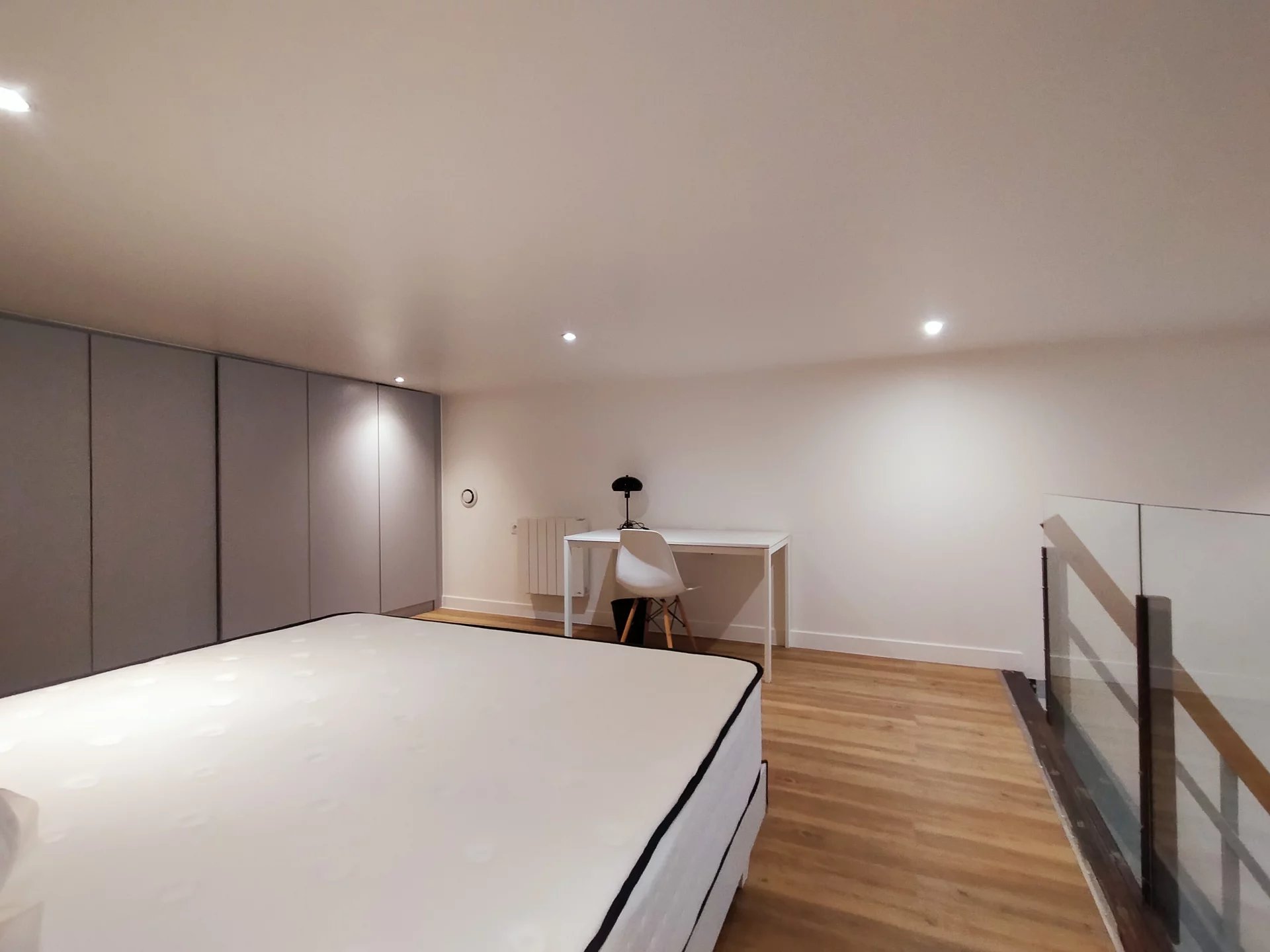 86190932 Location Lyon 6ème