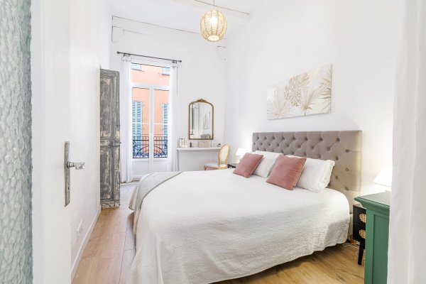 EXCLUSIVE - VILLEFRANCHE-SUR-MER - BEAUTIFUL 2/3 BEDROOM APARTMENT OF 58M2, RENOVATED — photo 7