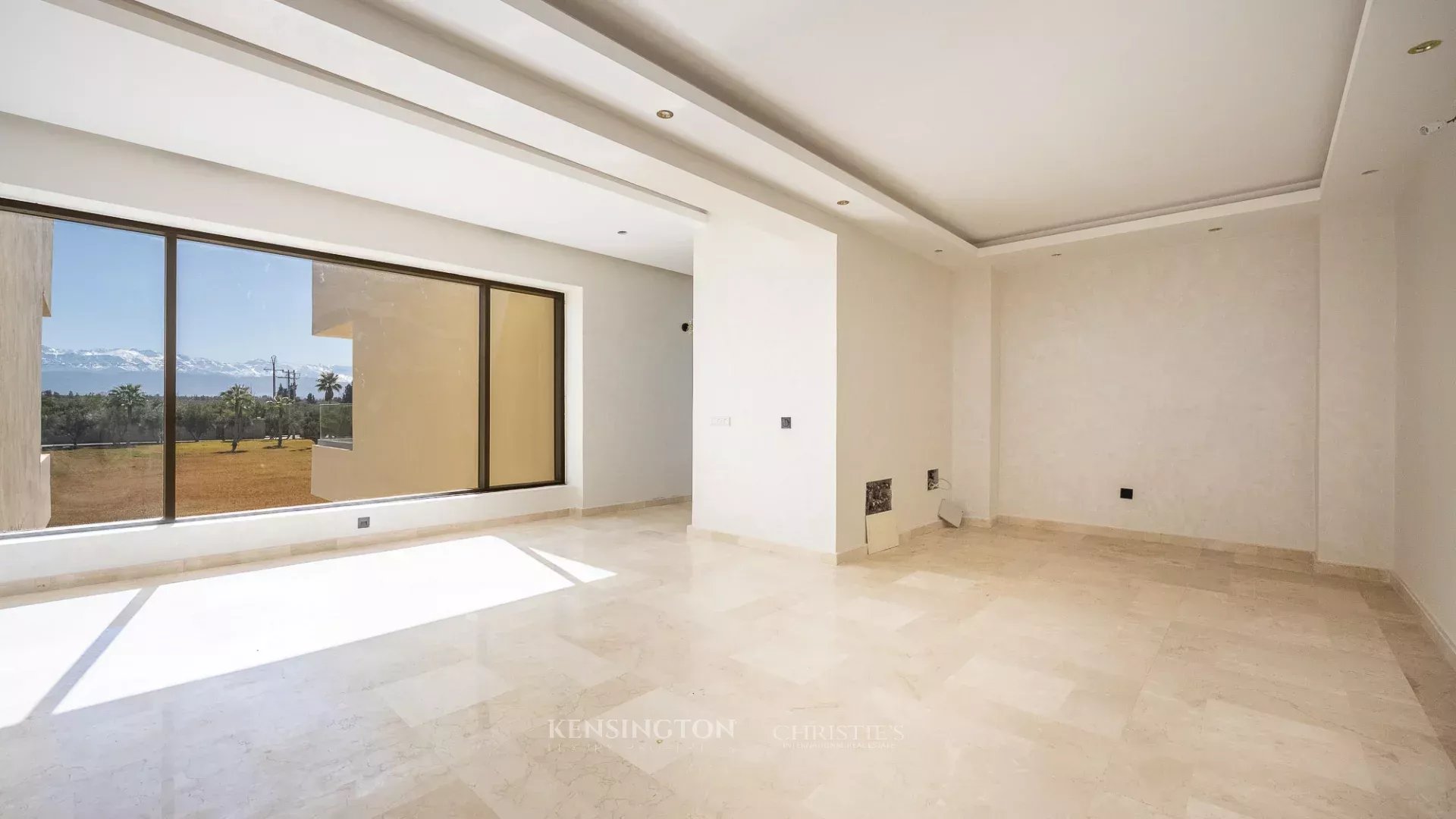 7 Bedroom Villa/Townhouse's Image 33