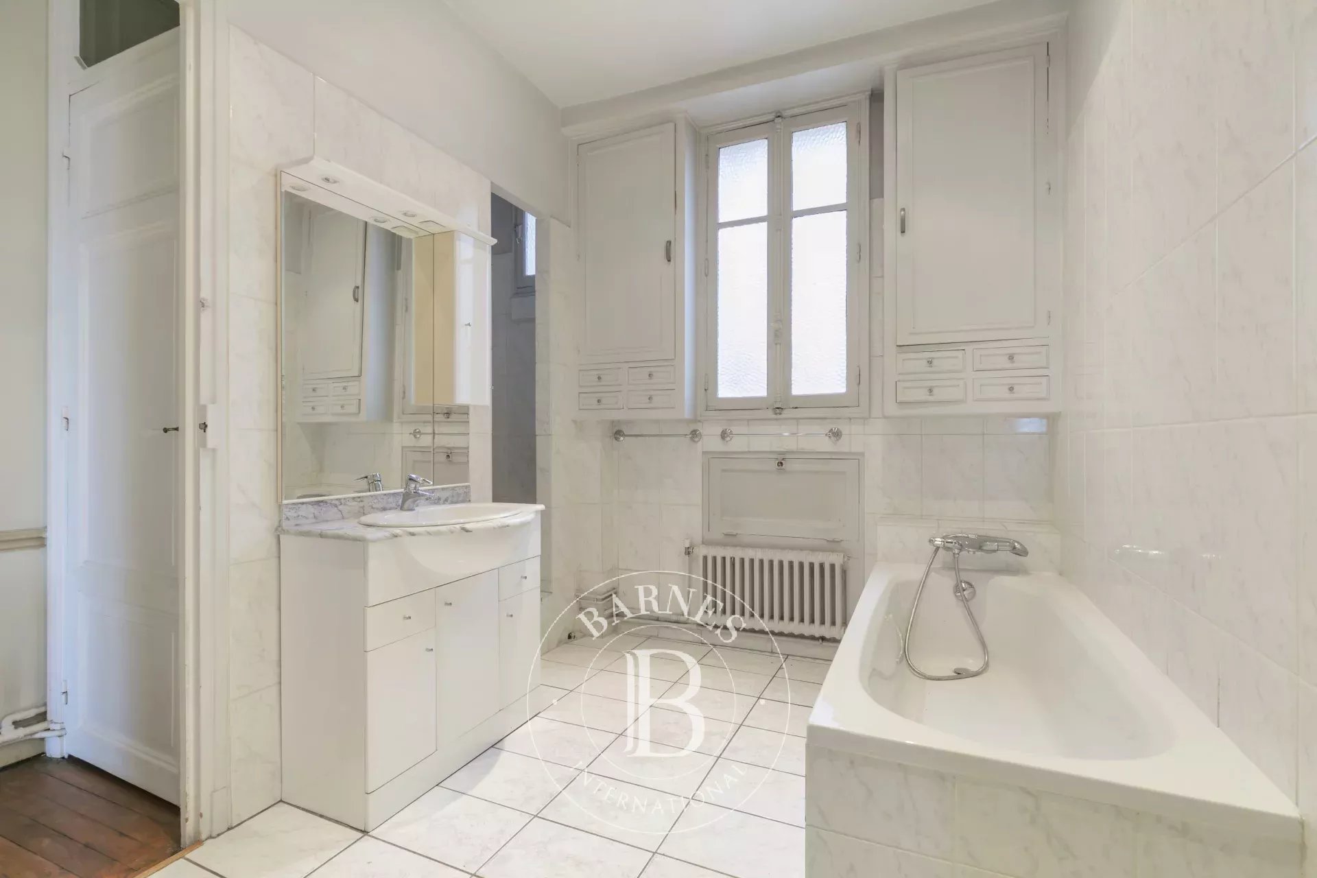 Daire Paris 6ème - picture 14