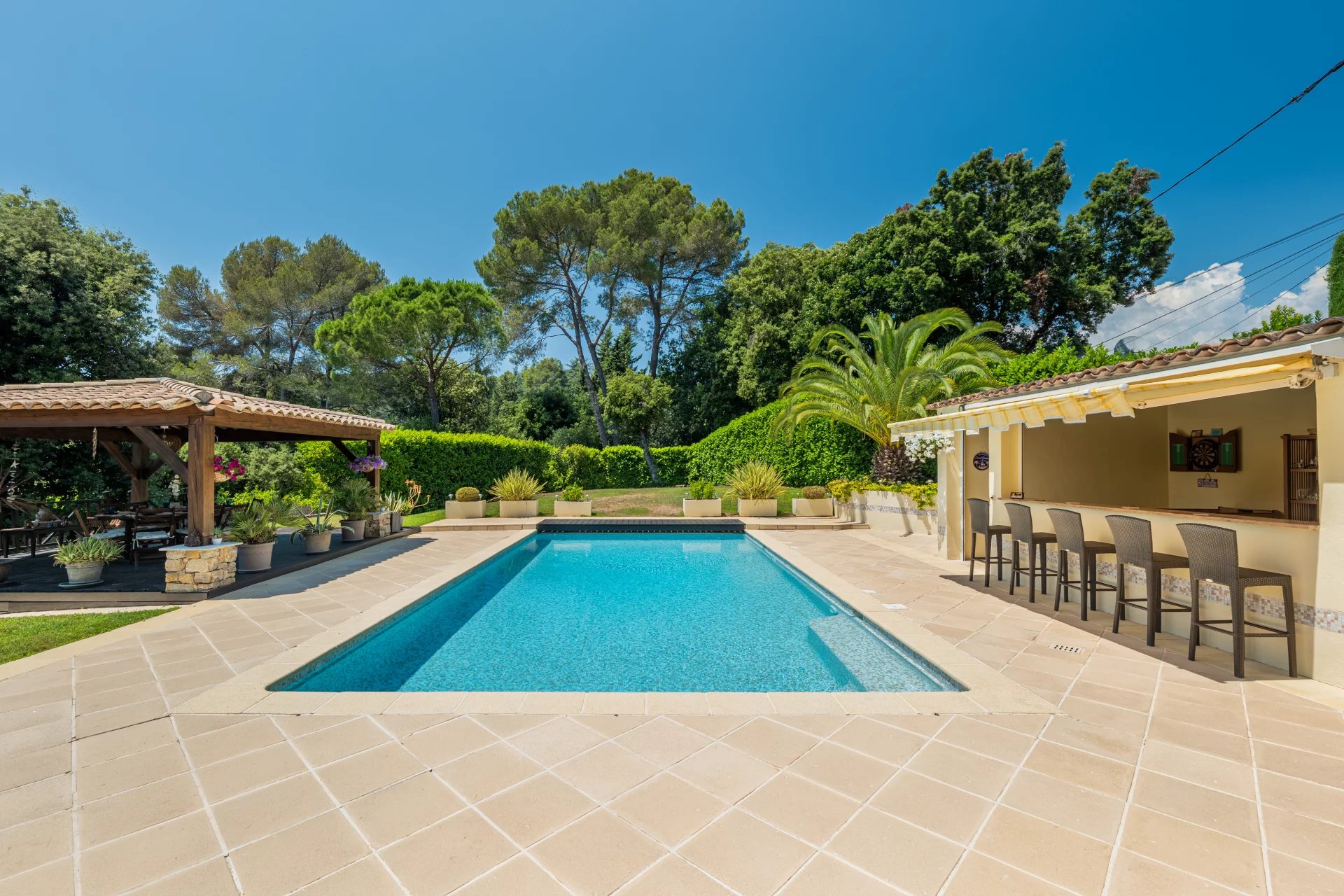 Sale House Valbonne Peyniblou