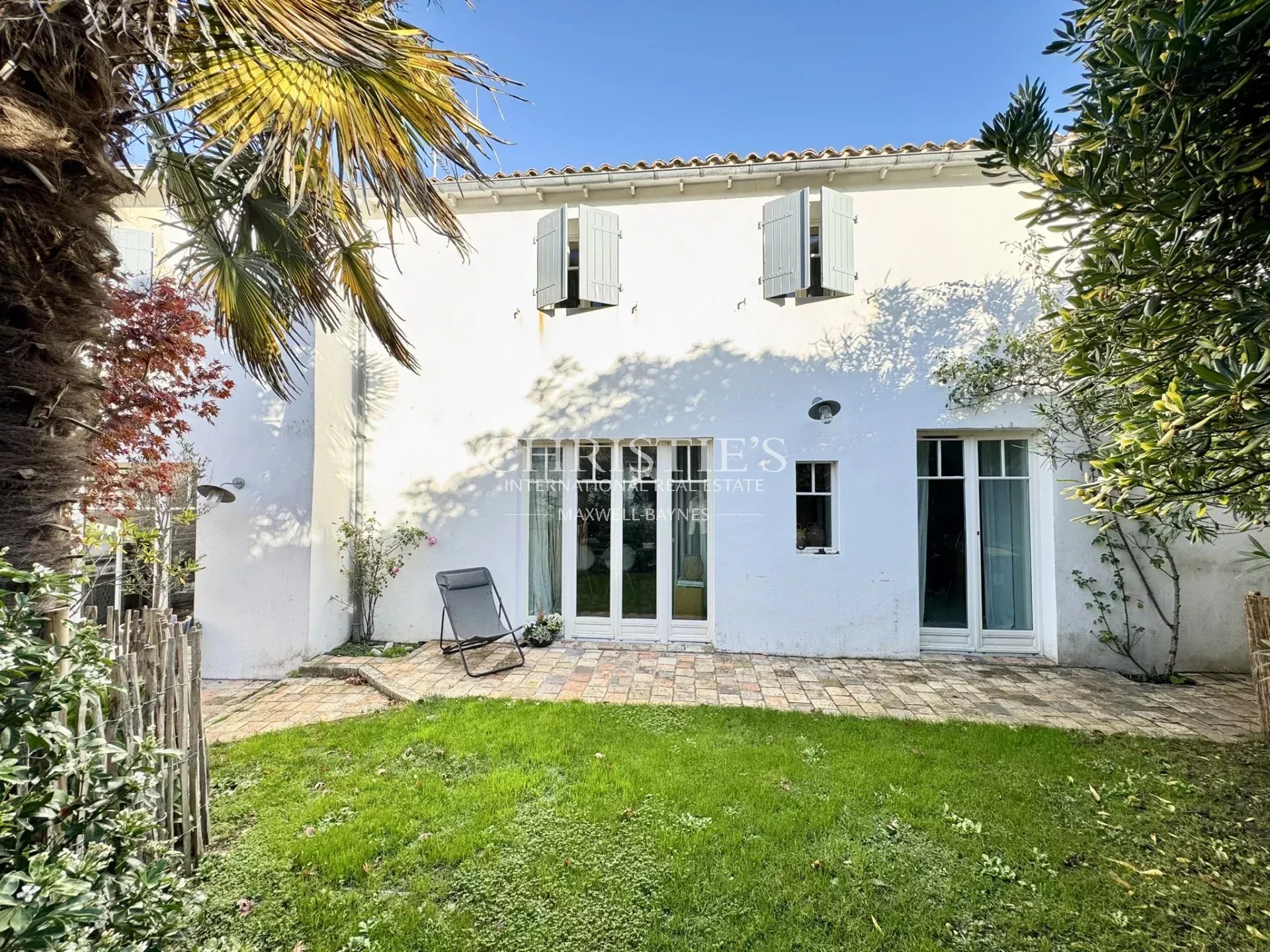 5 Bedroom Villa/Townhouse's Image 32